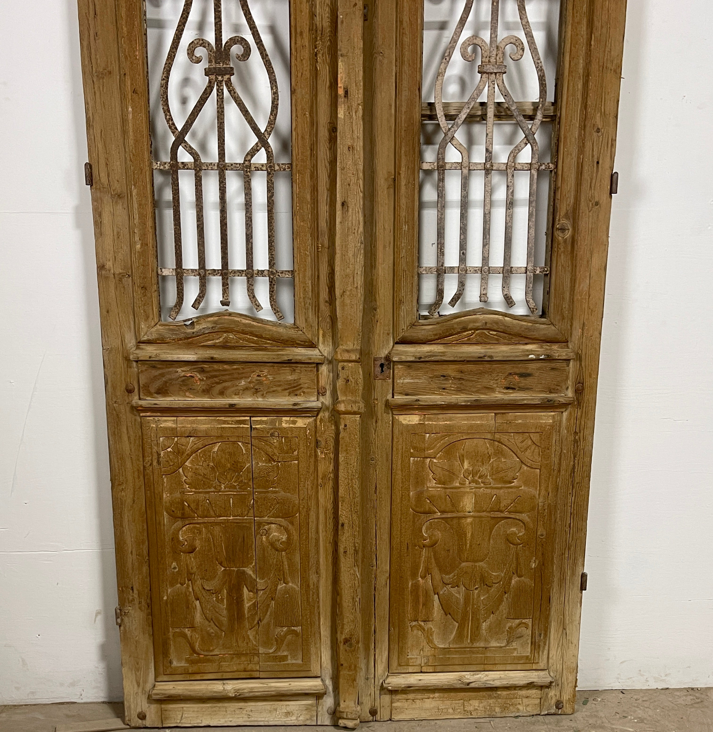 Antique French panel doors with Metal (91 x 44.5) P68