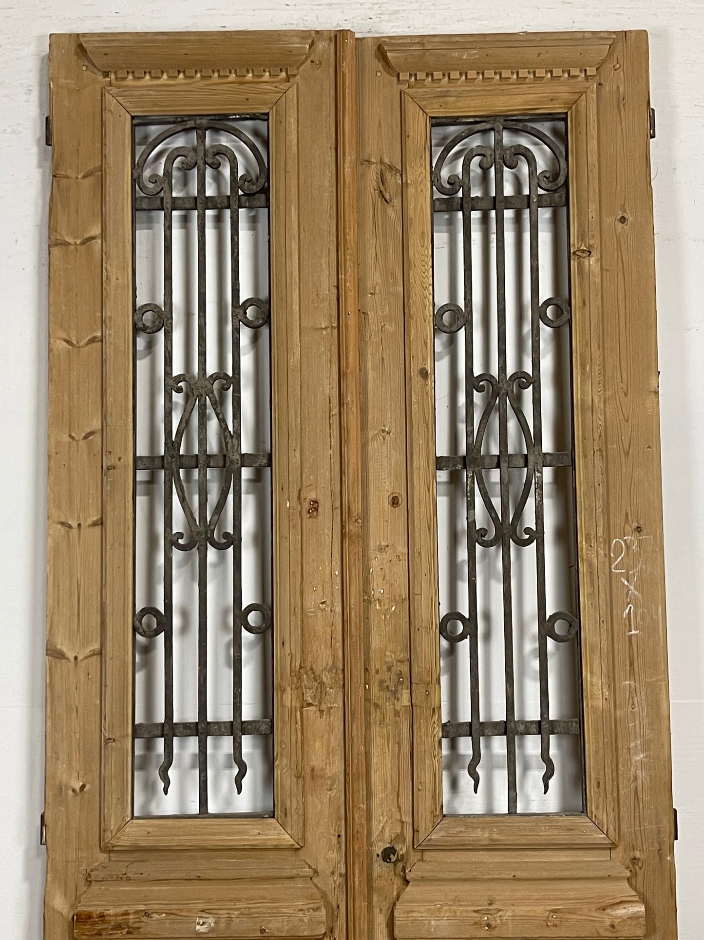 Antique French Panel Doors with Metal (93.5 x 40.5) M065
