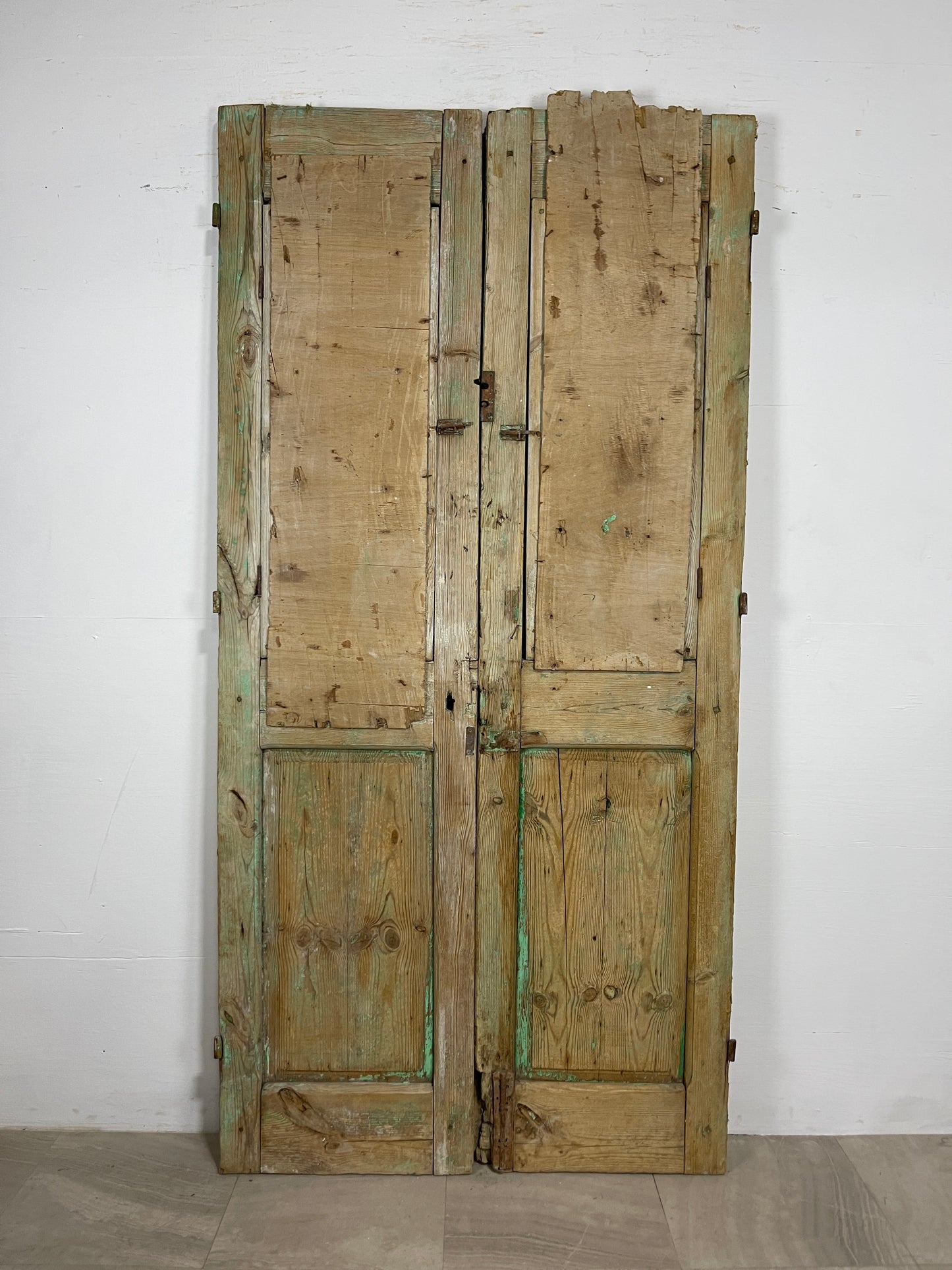 Antique French panel doors with Metal (91.25 x 45) O55