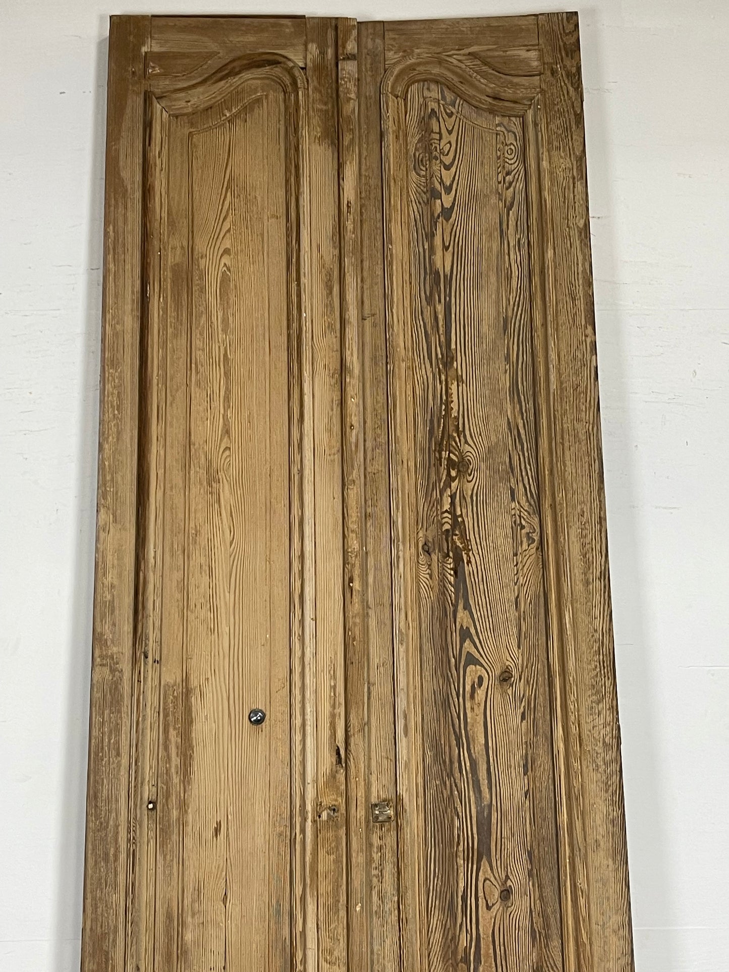 Antique French Panel Doors with Carving (120.5x 38.5) M023