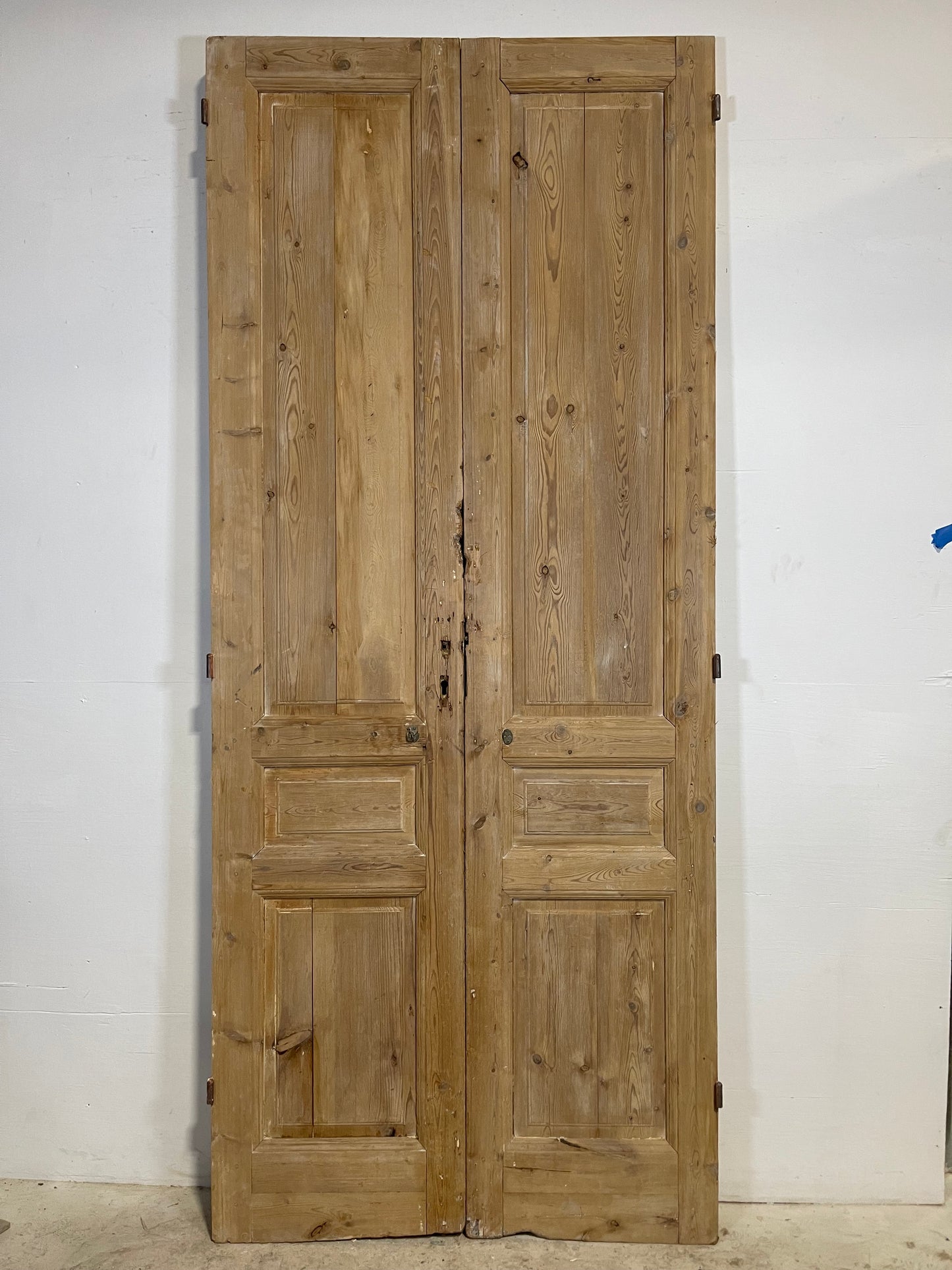 Antique French panel Doors (104.25x44) L286