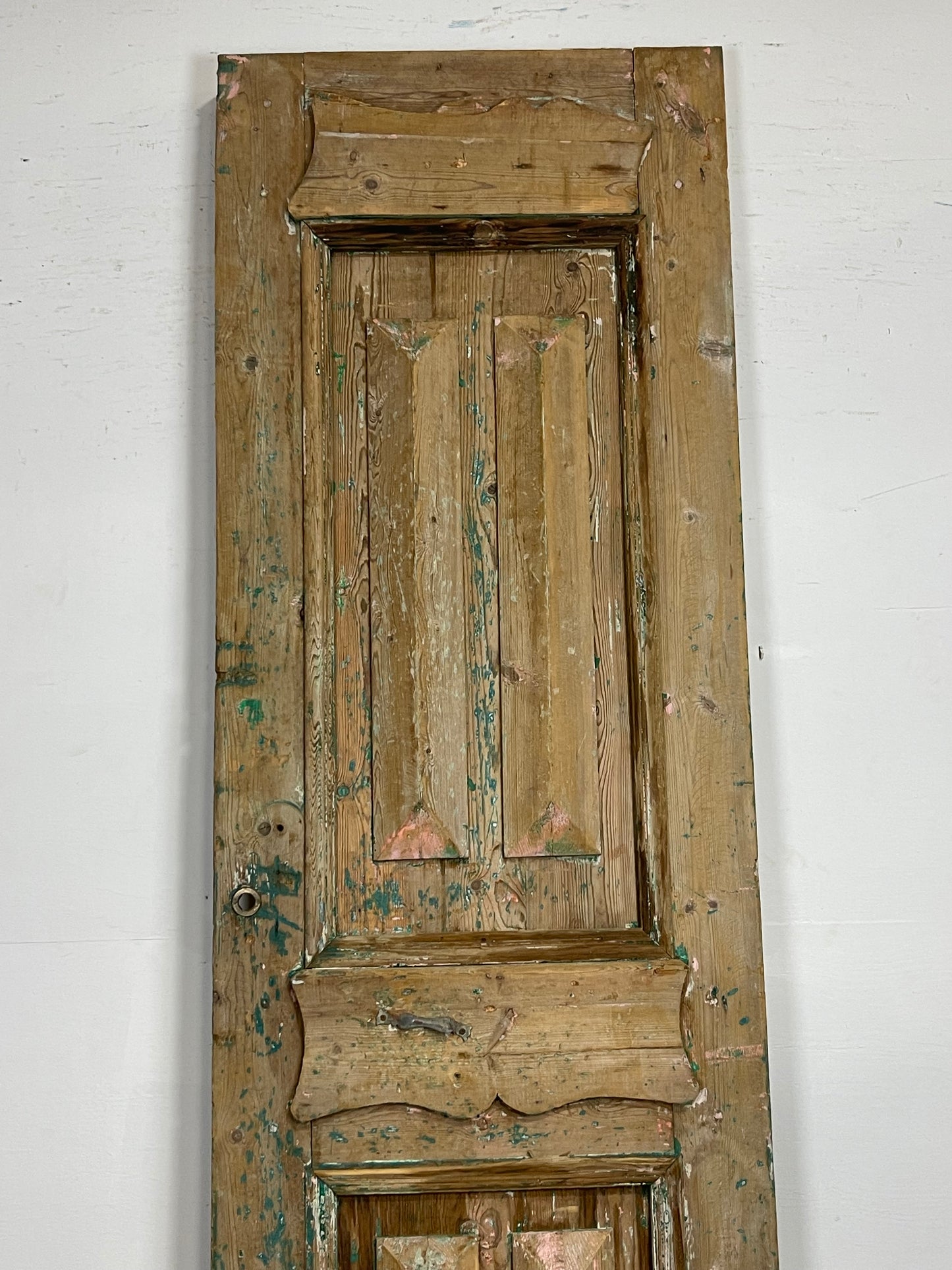 Antique French Panel Door with Carving (102 x 32) M048