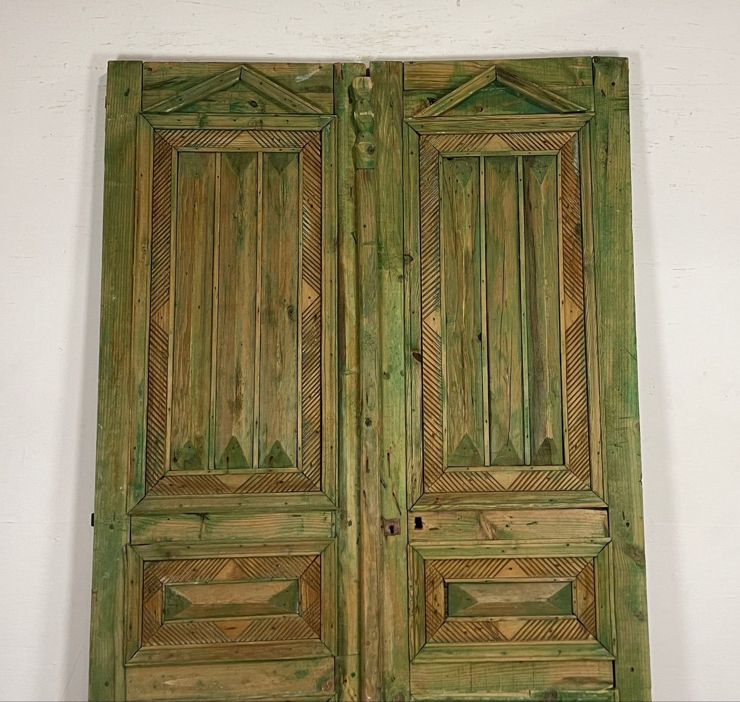 Antique French panel doors with Carvings (98 x 56) P41