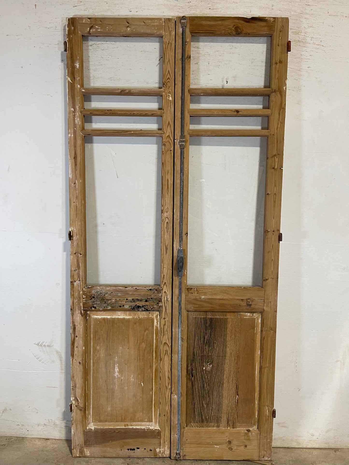 Antique French panel doors with glass (91.5x43) L194
