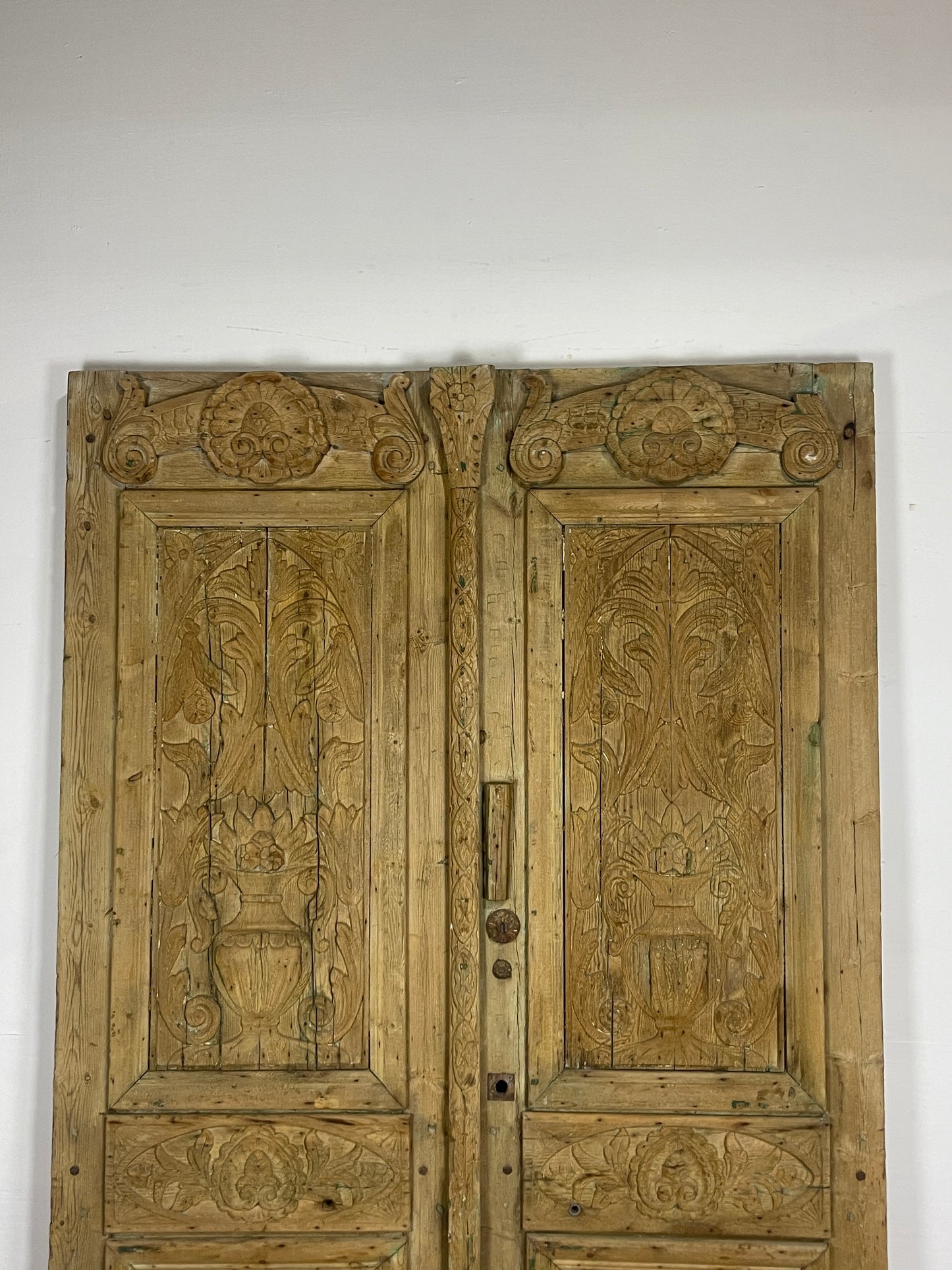 Antique French panel doors with Carvings (101.25 x 63) O6