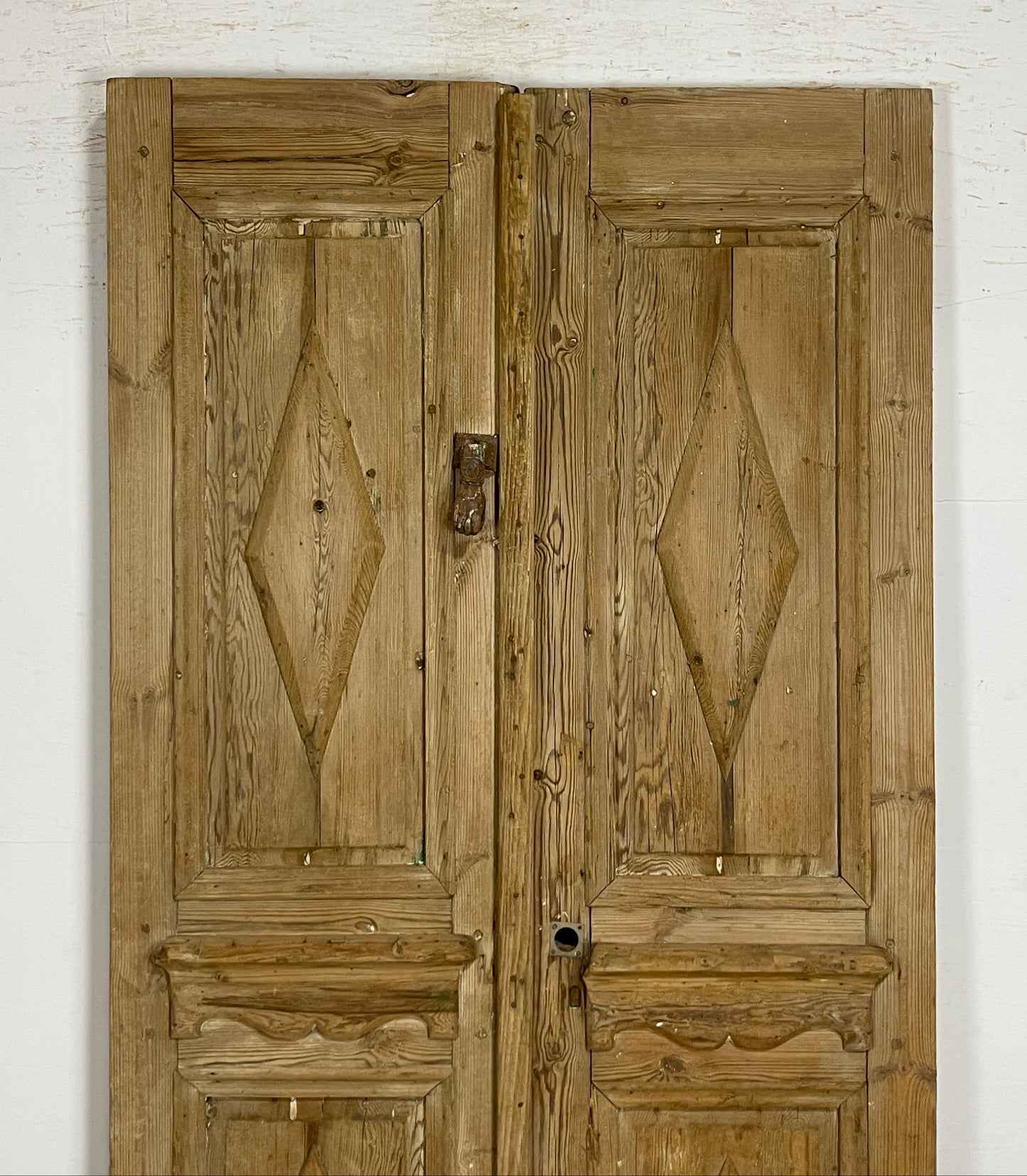 Antique French panel doors with Carvings (89 x 44) P28