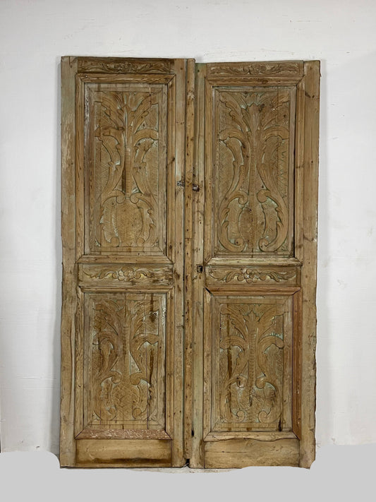 Antique  French Panel Doors with Carving  (93.5 x 58.5) N004