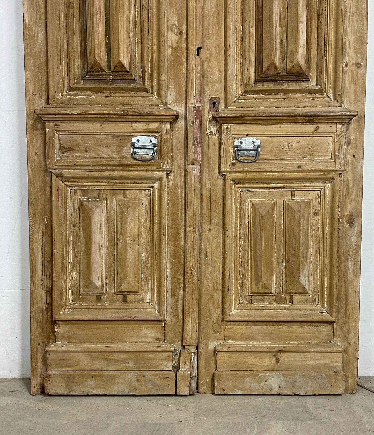 Antique French panel doors with Carvings (99 x 55) P 14