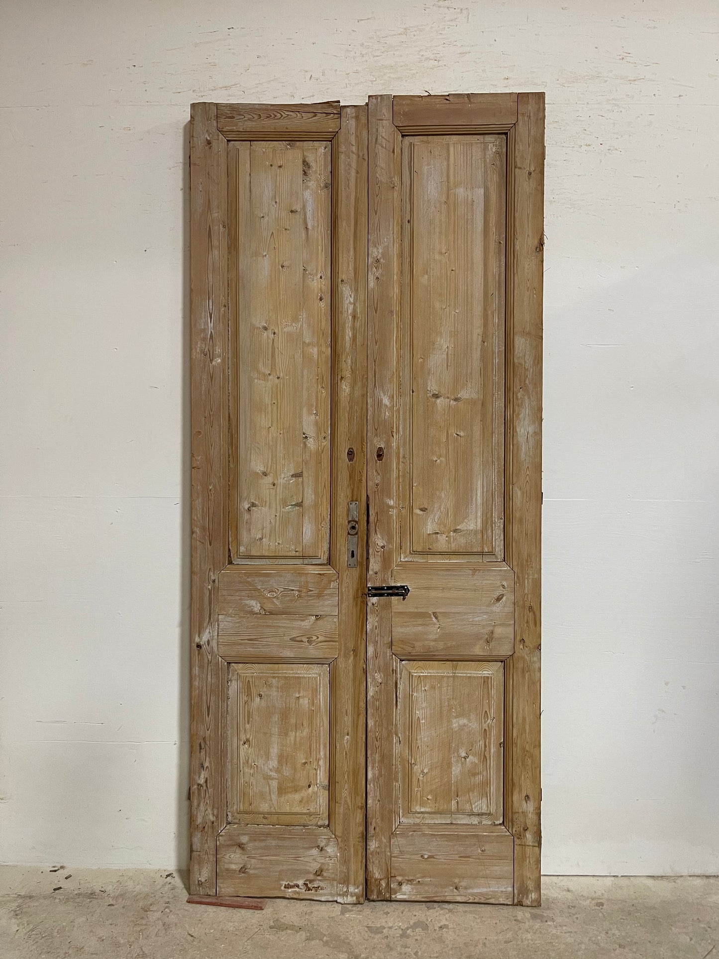 Antique french Doors Carved (96 x 42.5)  I987