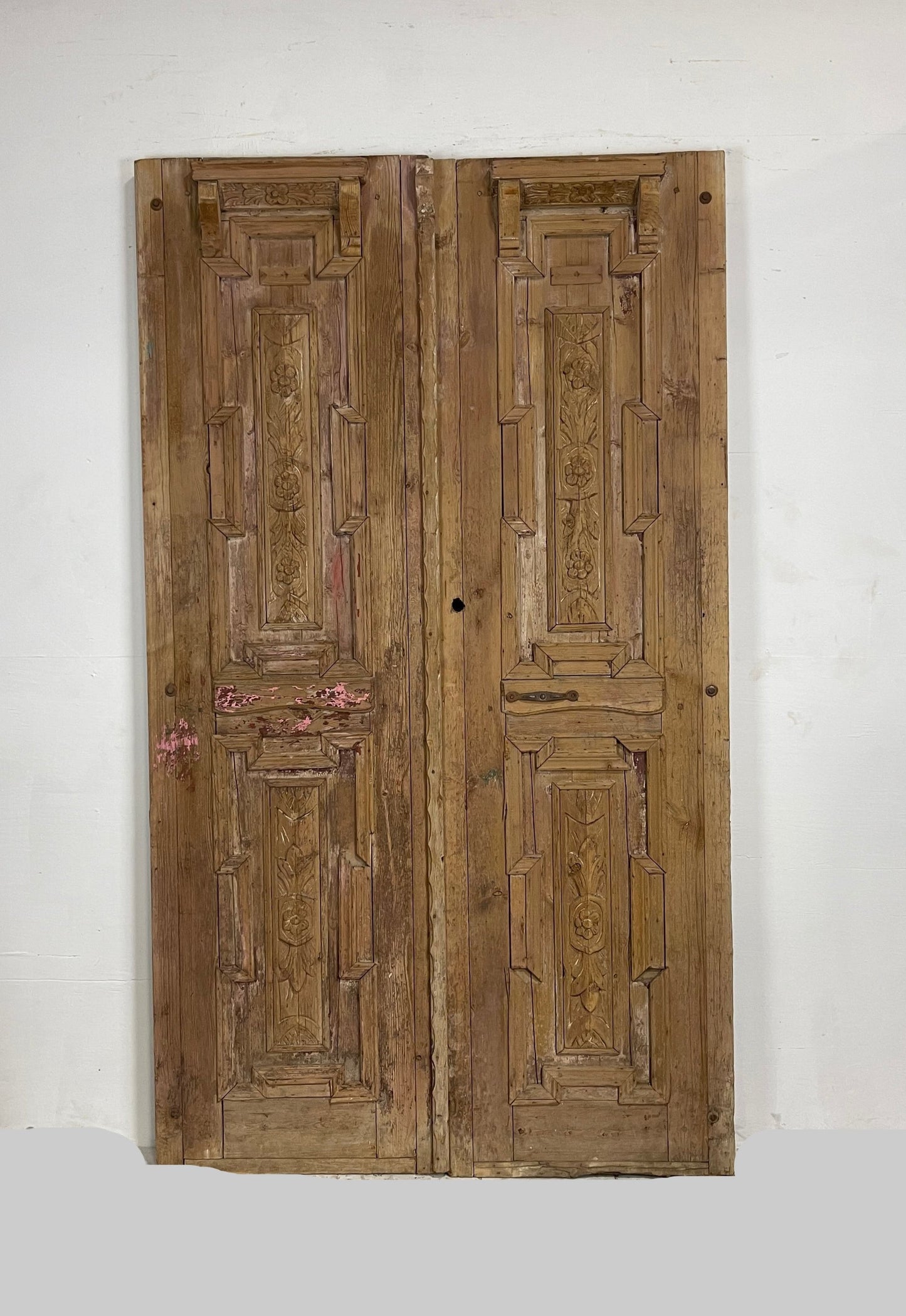 Antique French Panel Doors with Carving (93 x 54) N006