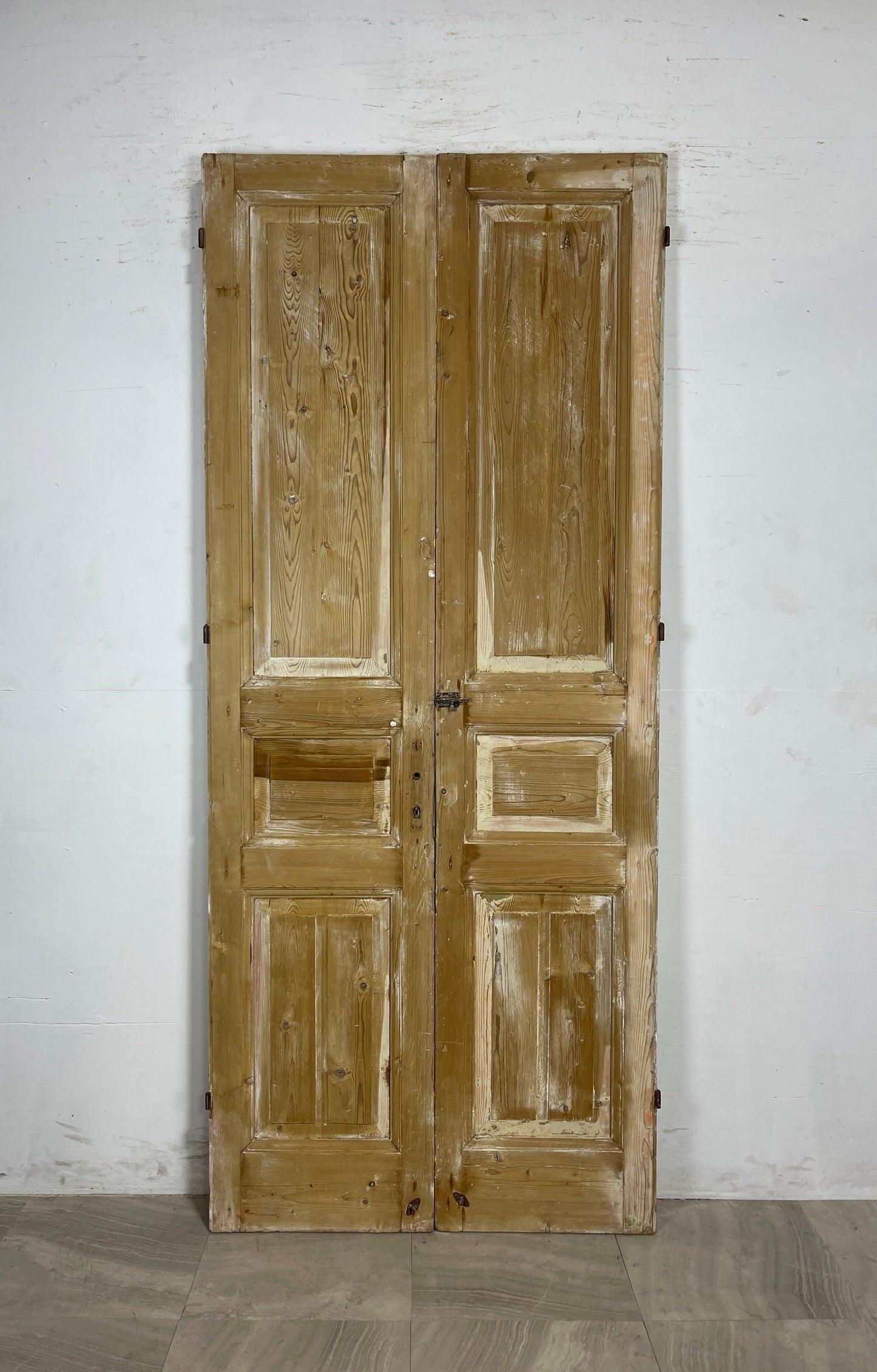 Antique French panel Doors (94 x 39.75) N096