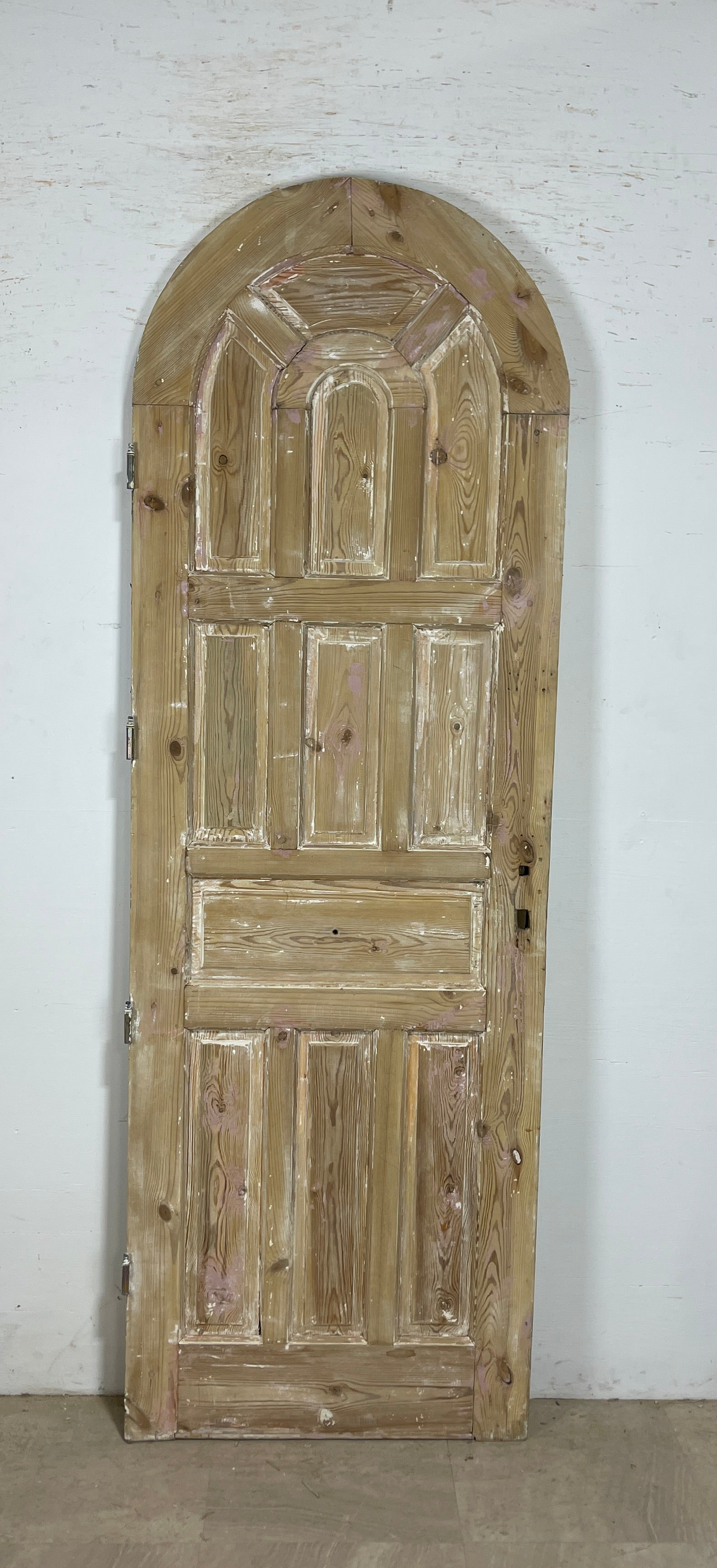 Antique French panel arched door with Carvings (94 x 31) P67