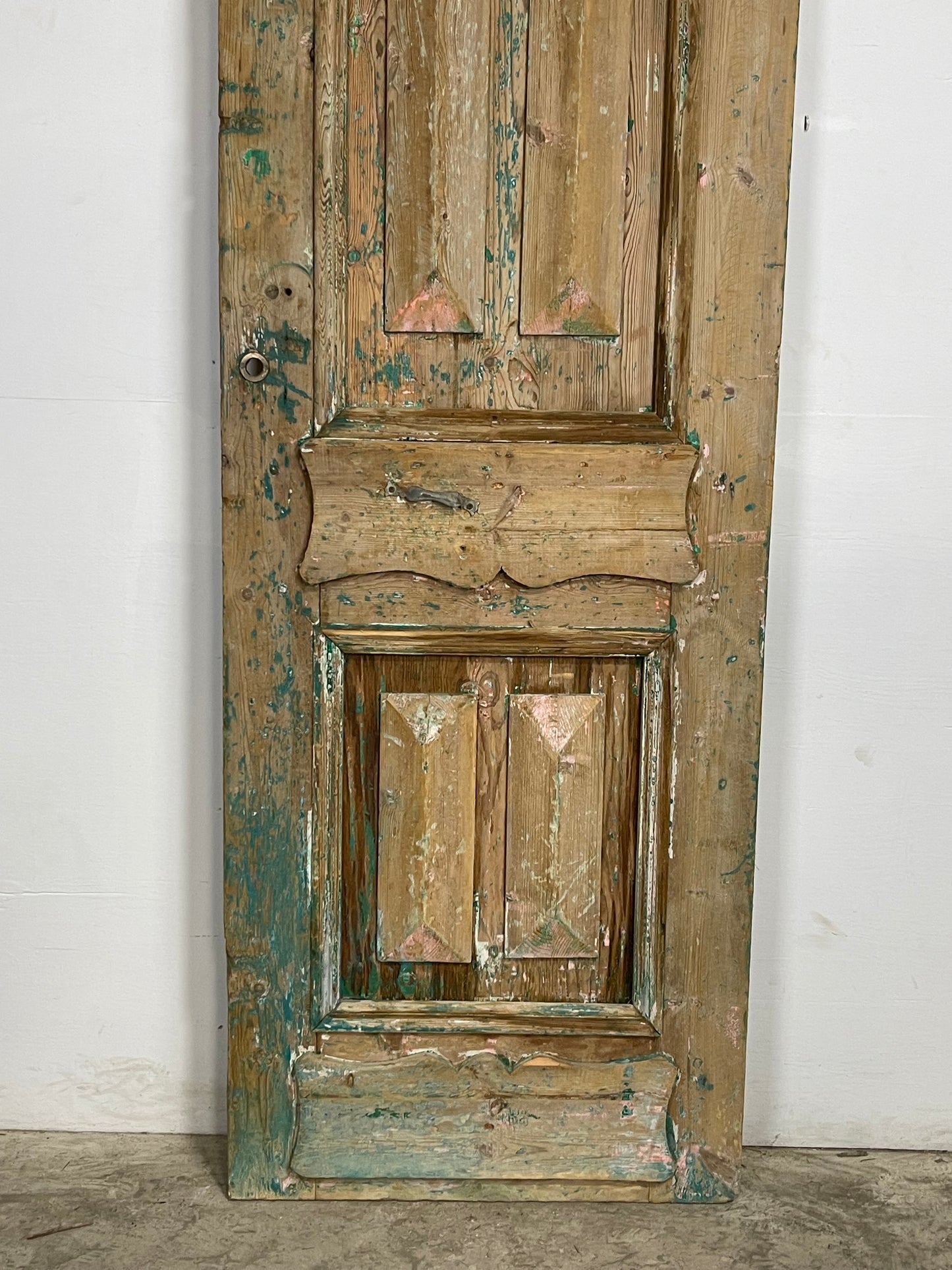 Antique French Panel Door with Carving (102 x 32) M048