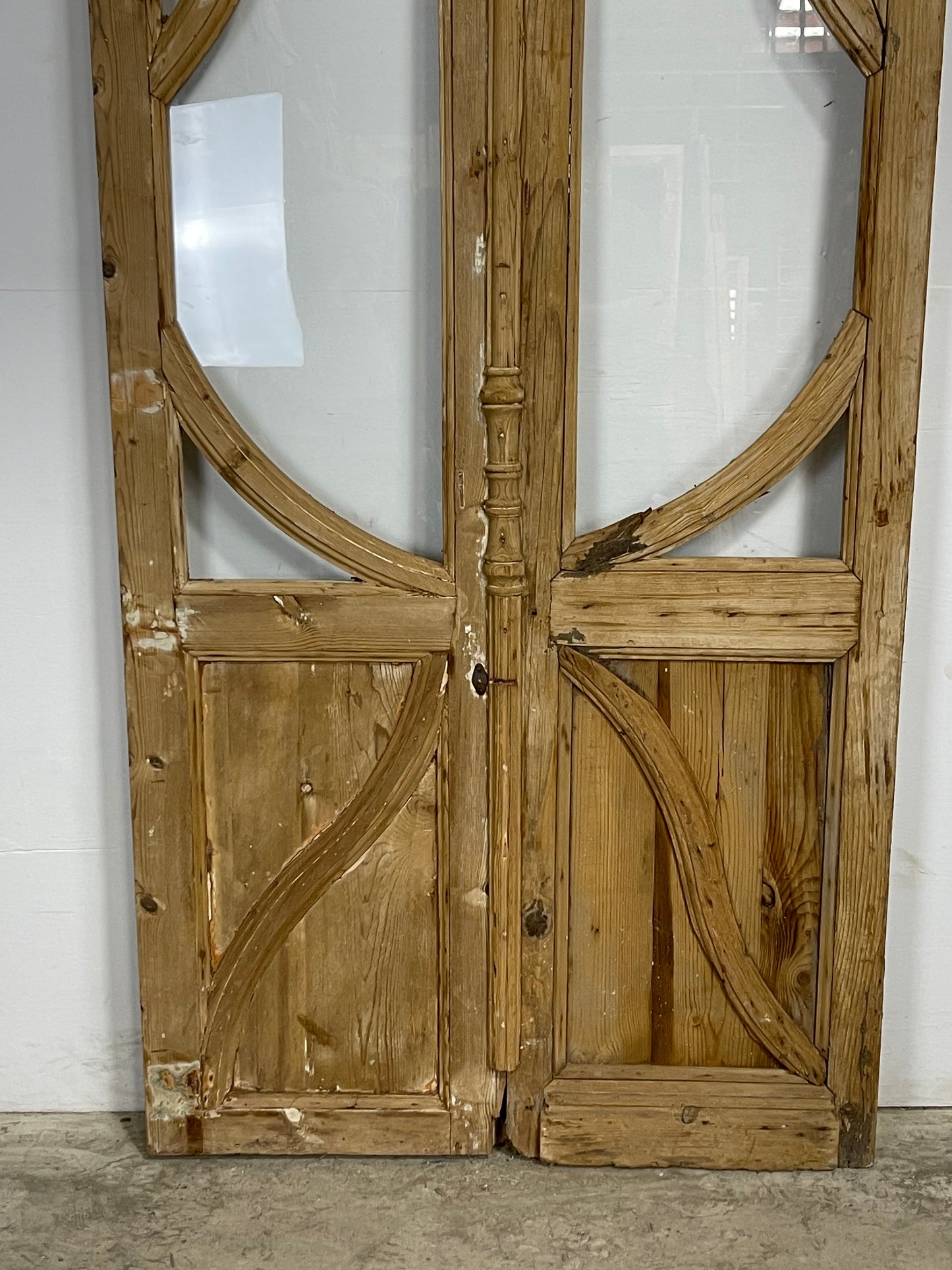 Antique French Panel Doors with Carving (97.5 x 42) M052 needs new glass