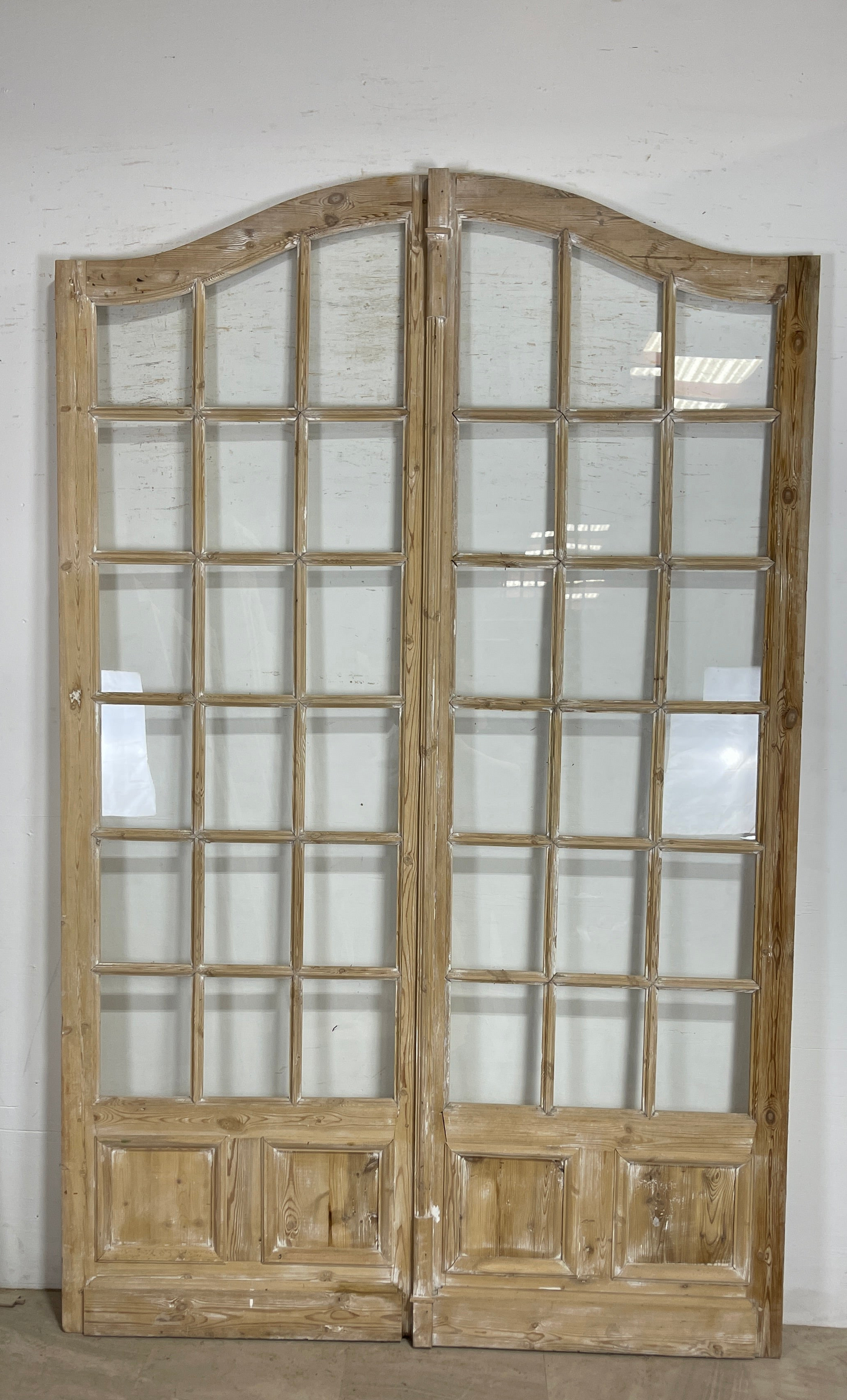 Antique French panel arched doors with Glass (105 x 66.5) P43