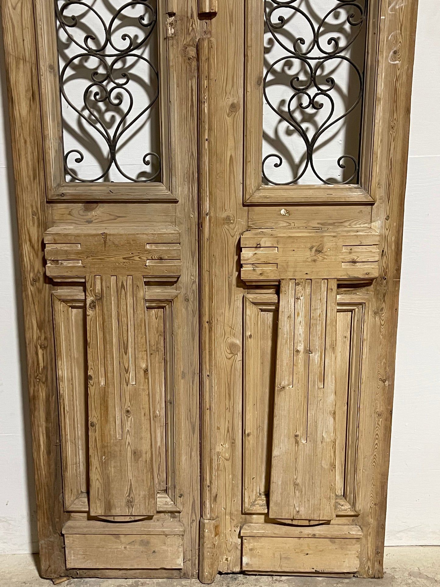 Antique French Panel Doors with Metal (94.75x40) K108