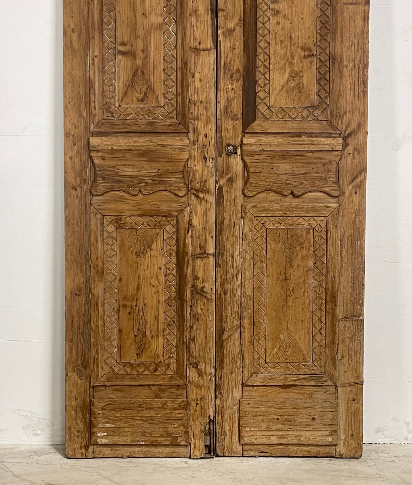 Antique French Panel Doors with Carving (94.25 x 44) N011