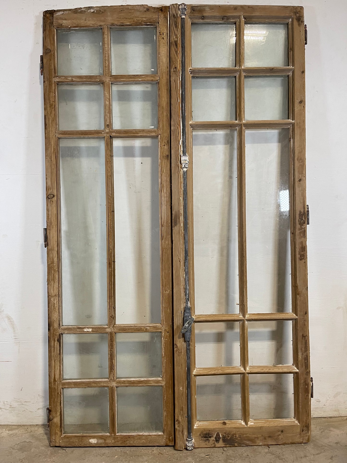 Antique French windows (76.5x45.5) L175