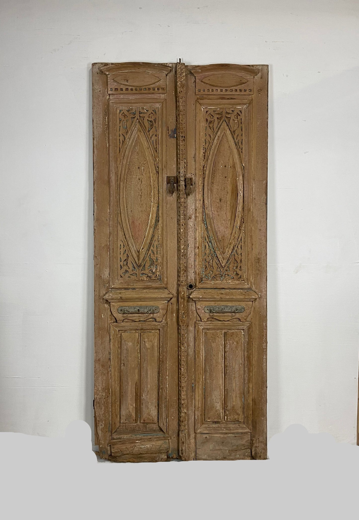 Antique French Panel Doors with Carving (96 x 42.5) N003