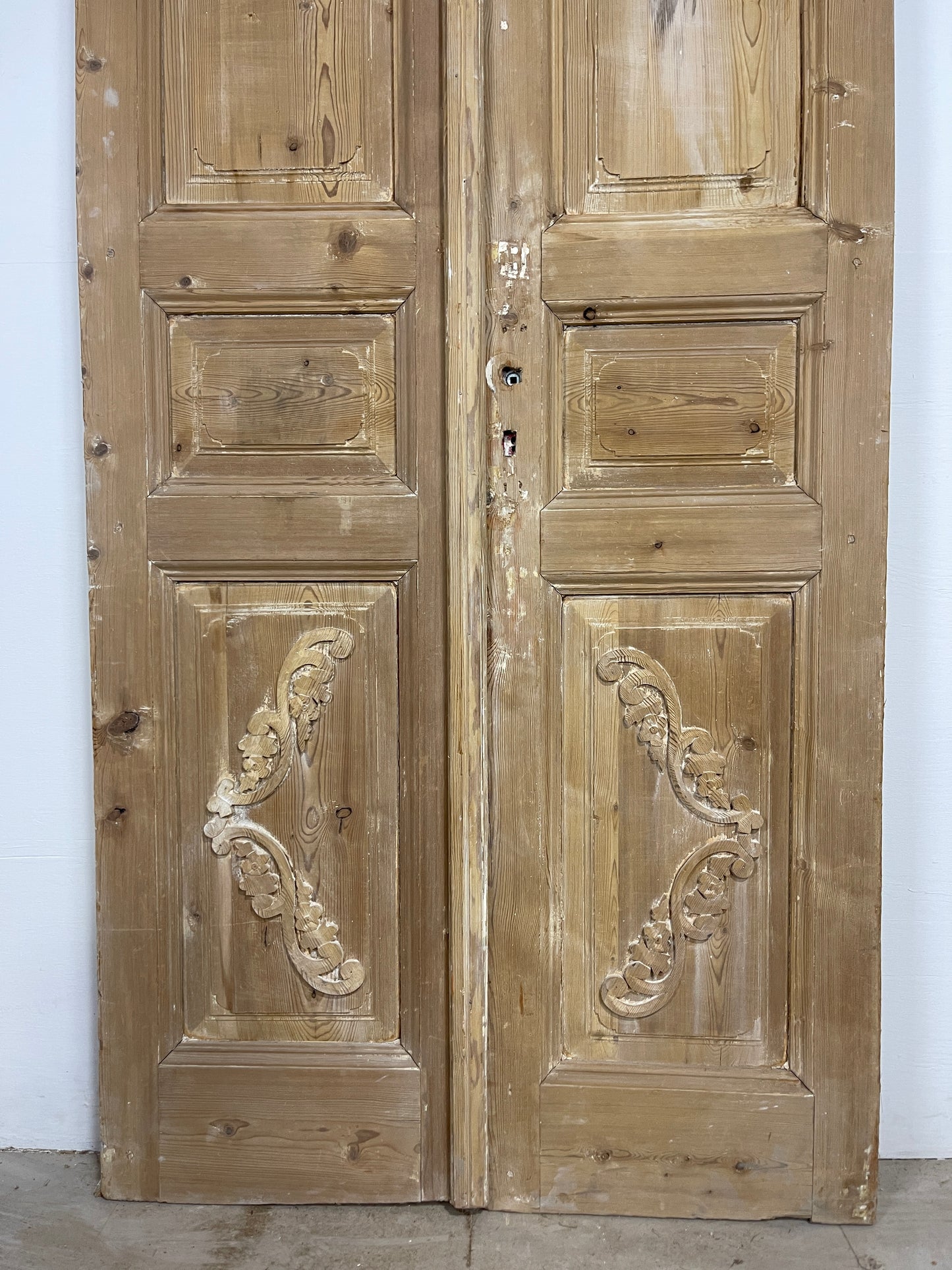 Antique French panel Doors (95.5 38.75) O207
