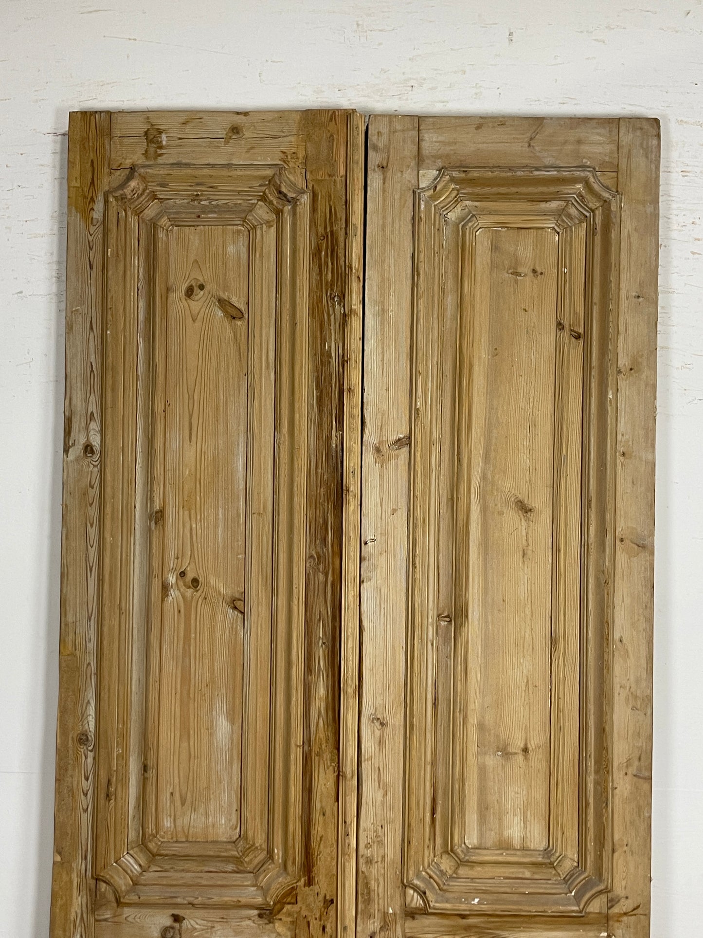 Antique French panel doors with Carvings (98 x 44) P35