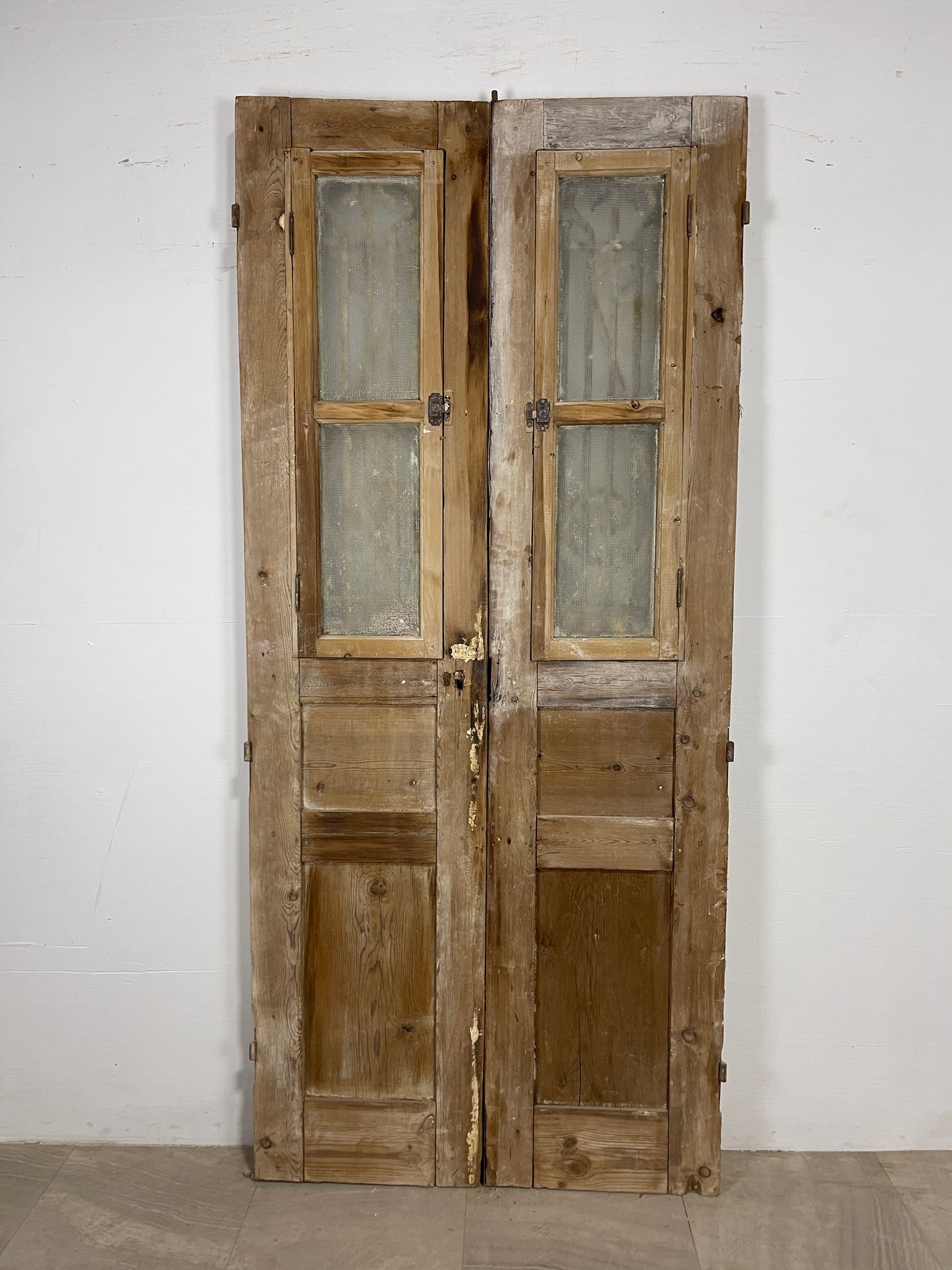 Antique French panel doors with Metal (88 x 39.5) O35