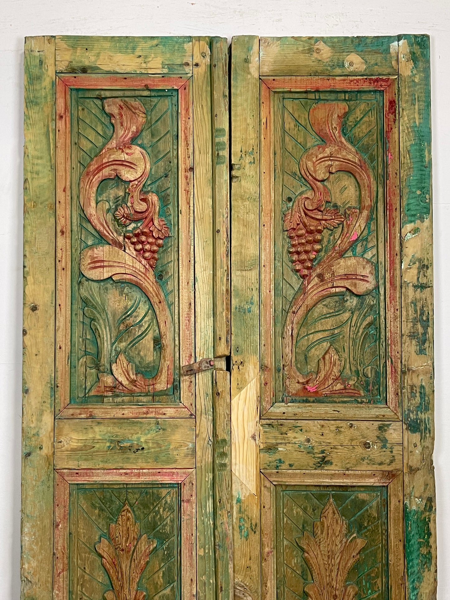 Antique French Panel Doors with Carving (87 x 48) M007
