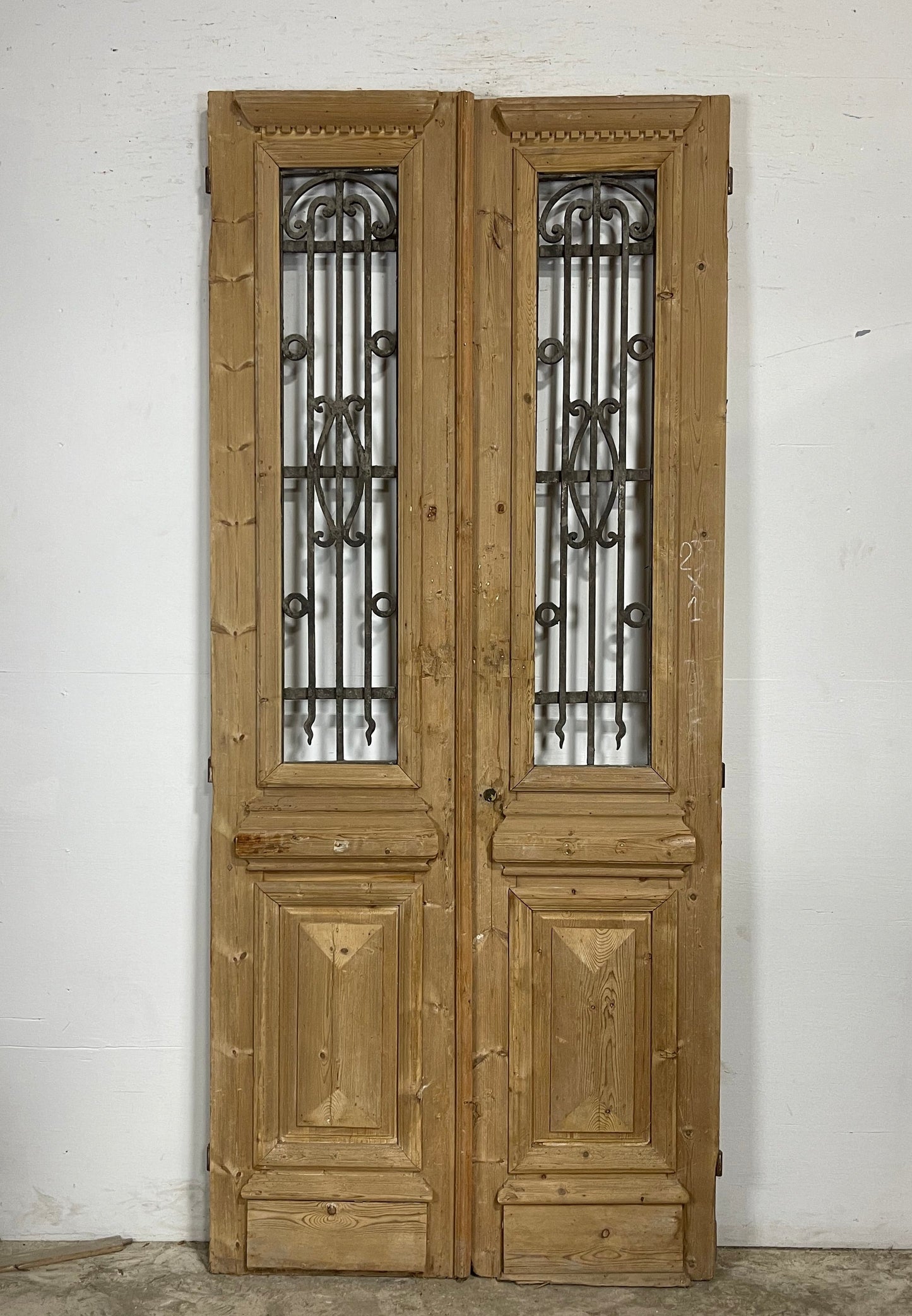 Antique French Panel Doors with Metal (93.5 x 40.5) M065