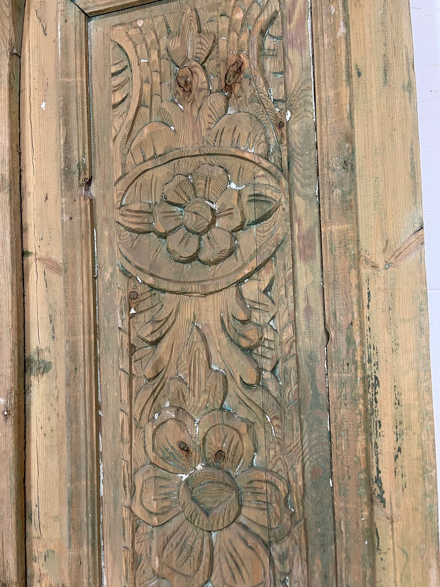 Antique French panel doors with Carvings (94x 49) P 20