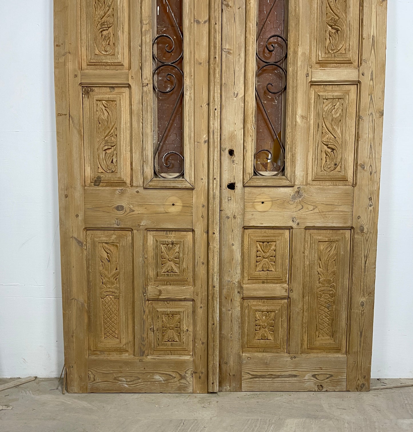 Antique French panel doors with Carvings (103 x 57) P 13