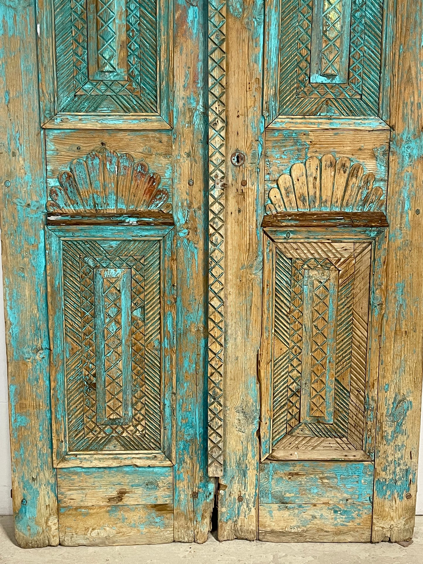 Antique French Panel Doors with Carving (102 x 51.5) M016