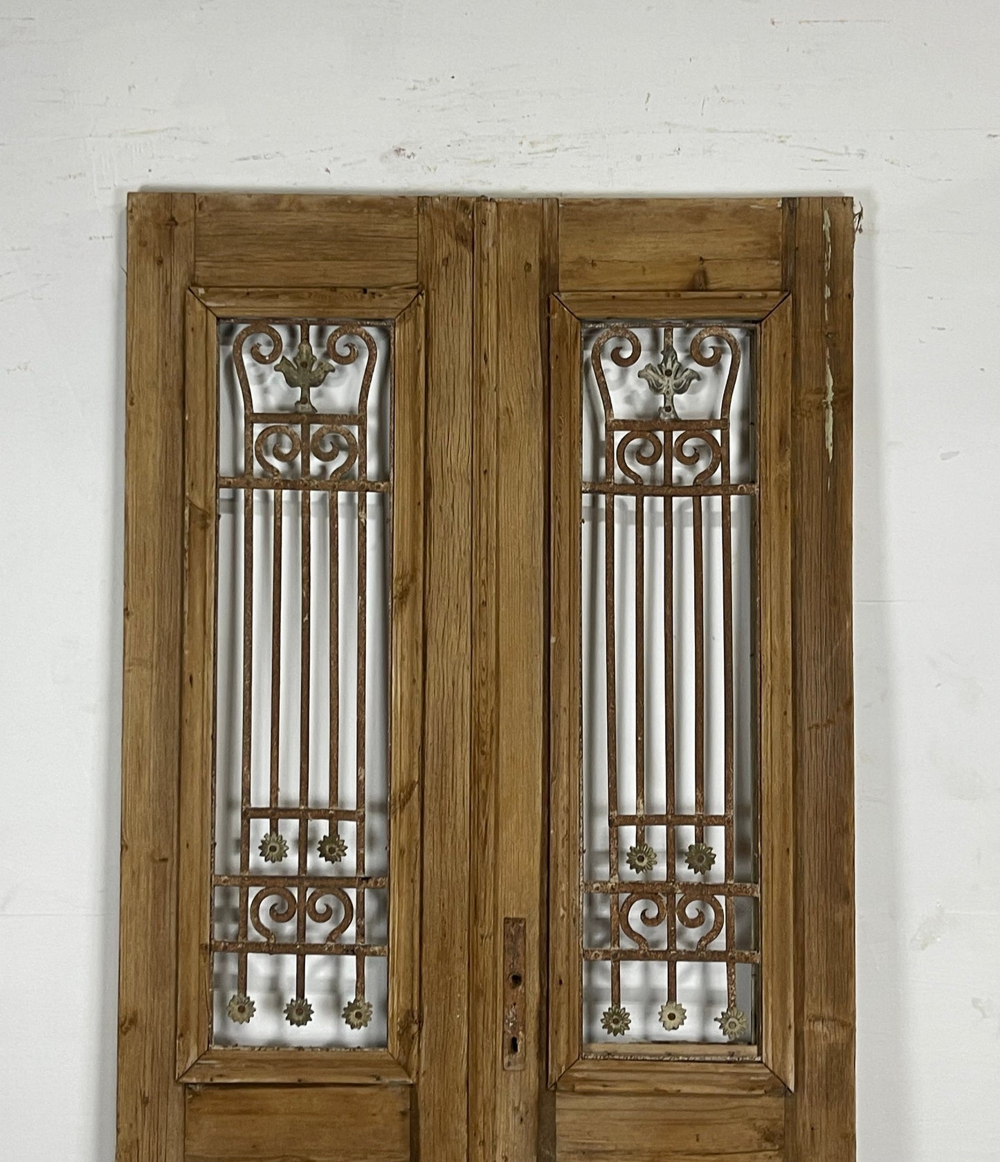 Antique French Panel Doors with Metal (92.25 x 44) N015
