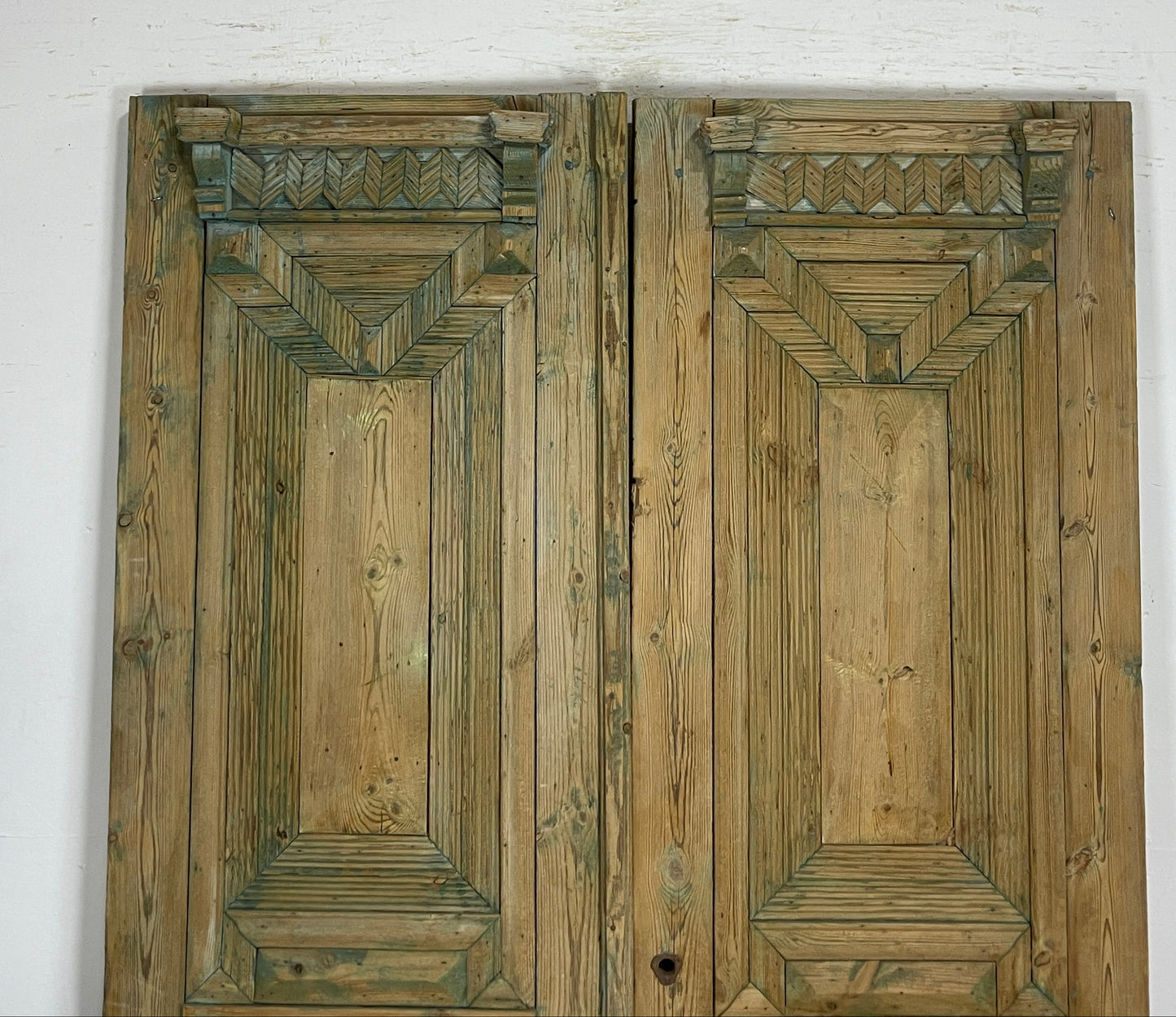 Antique French panel doors with Carvings ( 93 x 59.25) P21
