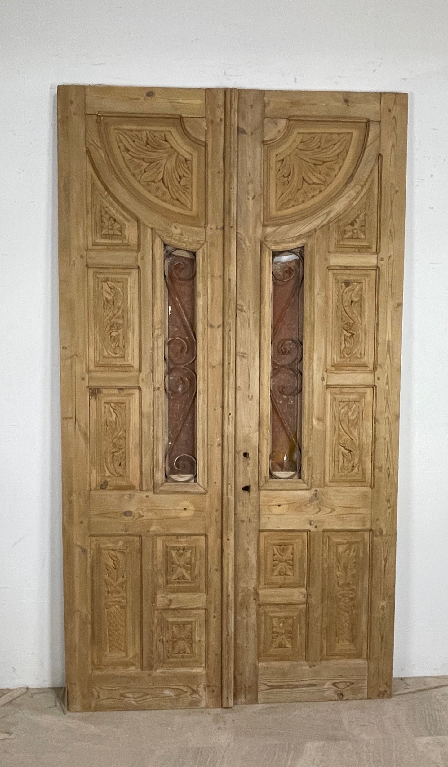 Antique French panel doors with Carvings (103 x 57) P 13