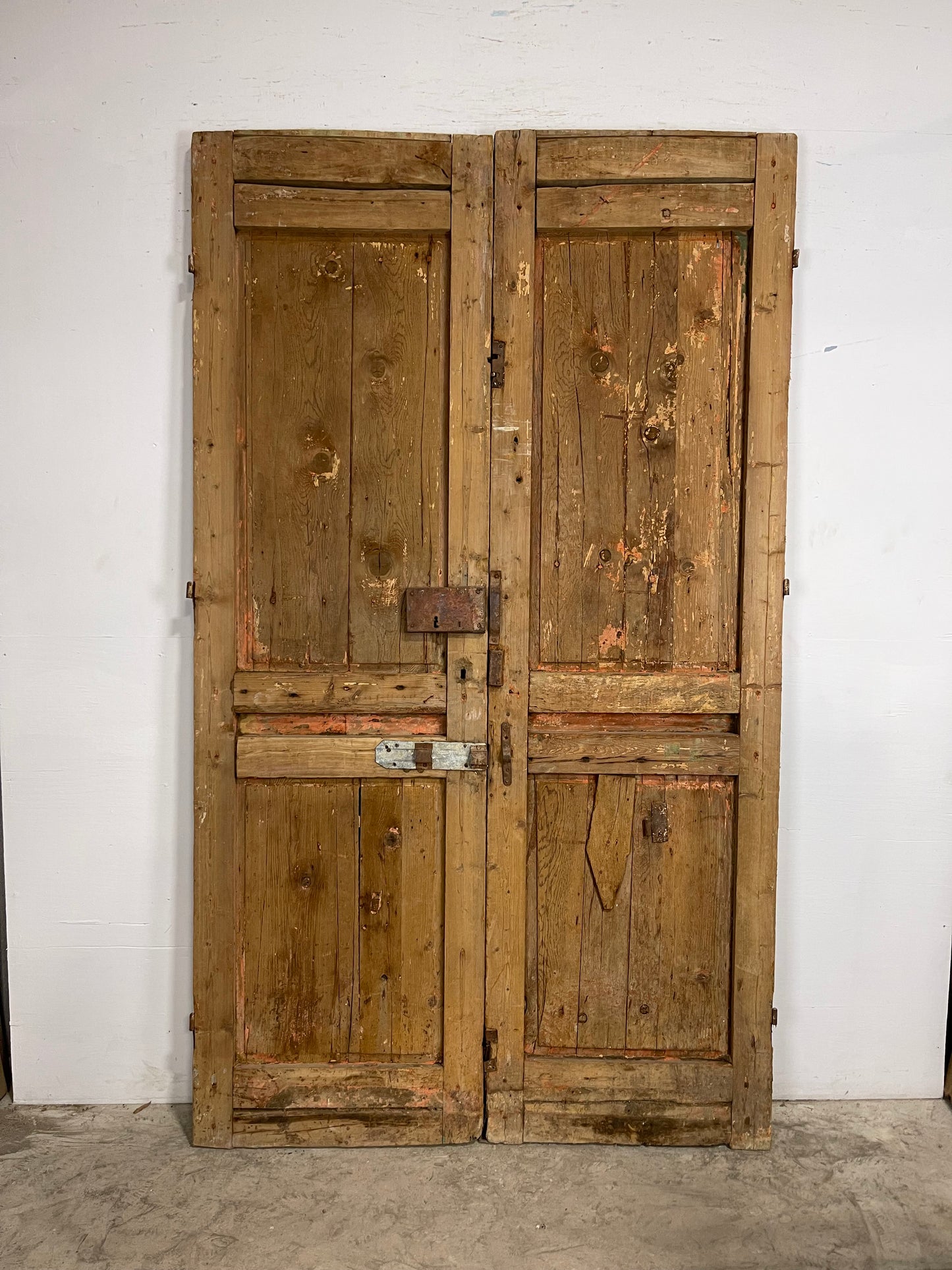 Antique French Panel Doors with Carving (95 x 55) M045