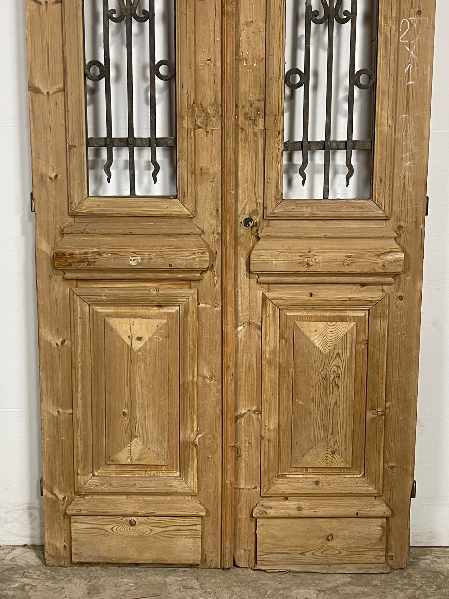 Antique French Panel Doors with Metal (93.5 x 40.5) M065
