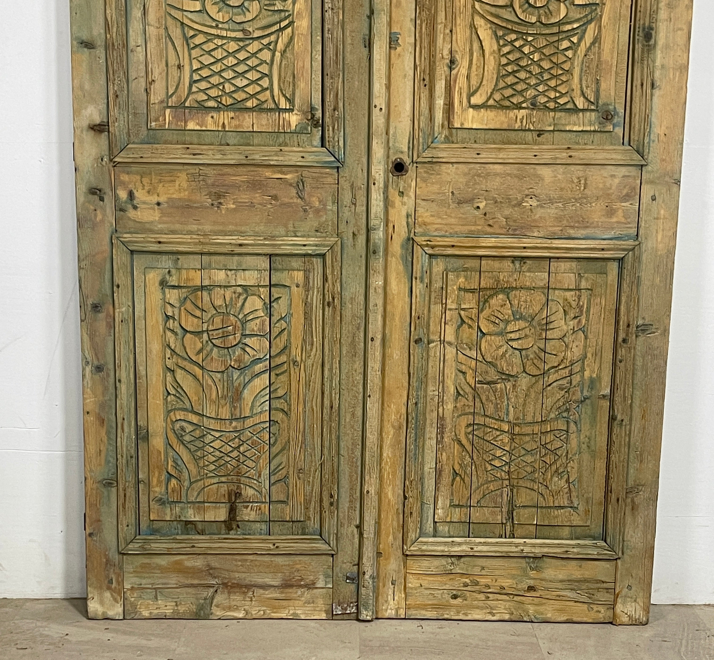 Antique French panel doors with Carvings (93 x 58.5) P38