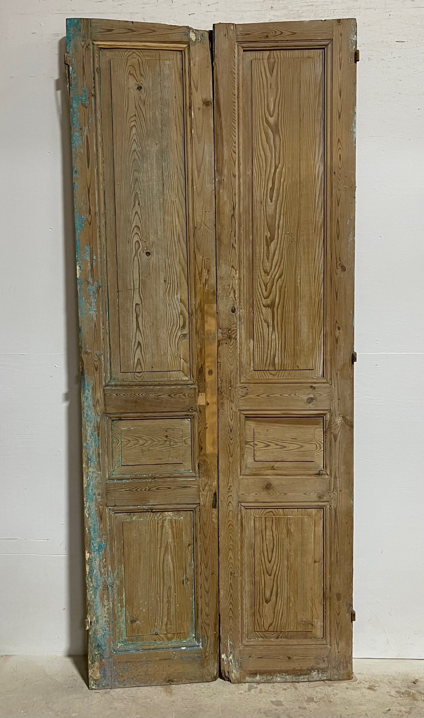 Antique French panel doors (94x39) I169
