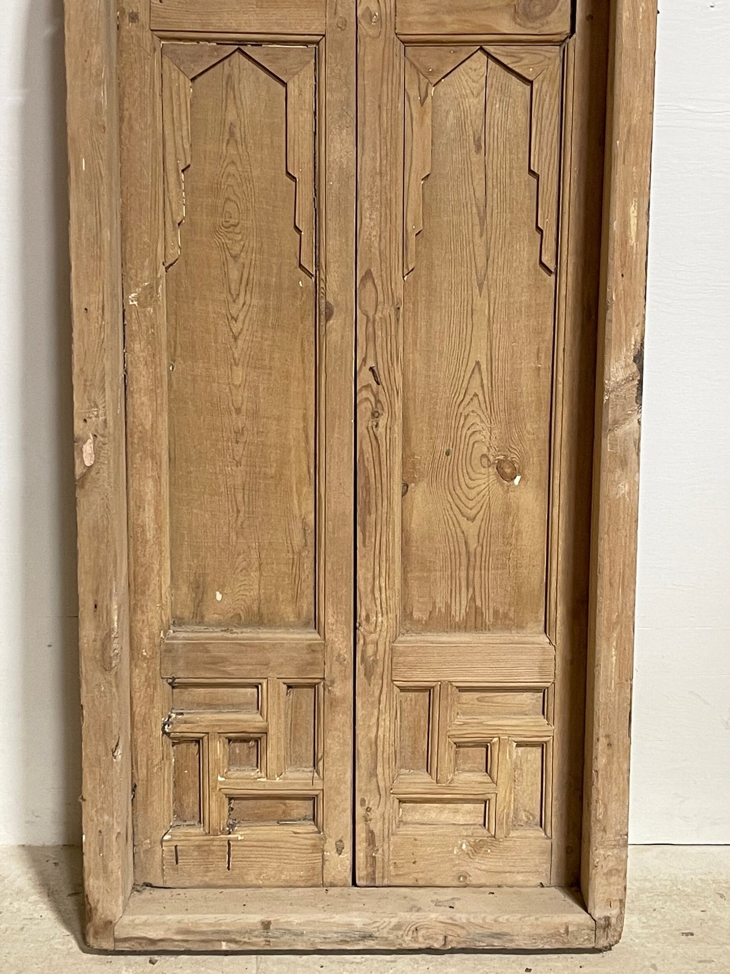 Antique arched mirror (66.5x27) H0279s