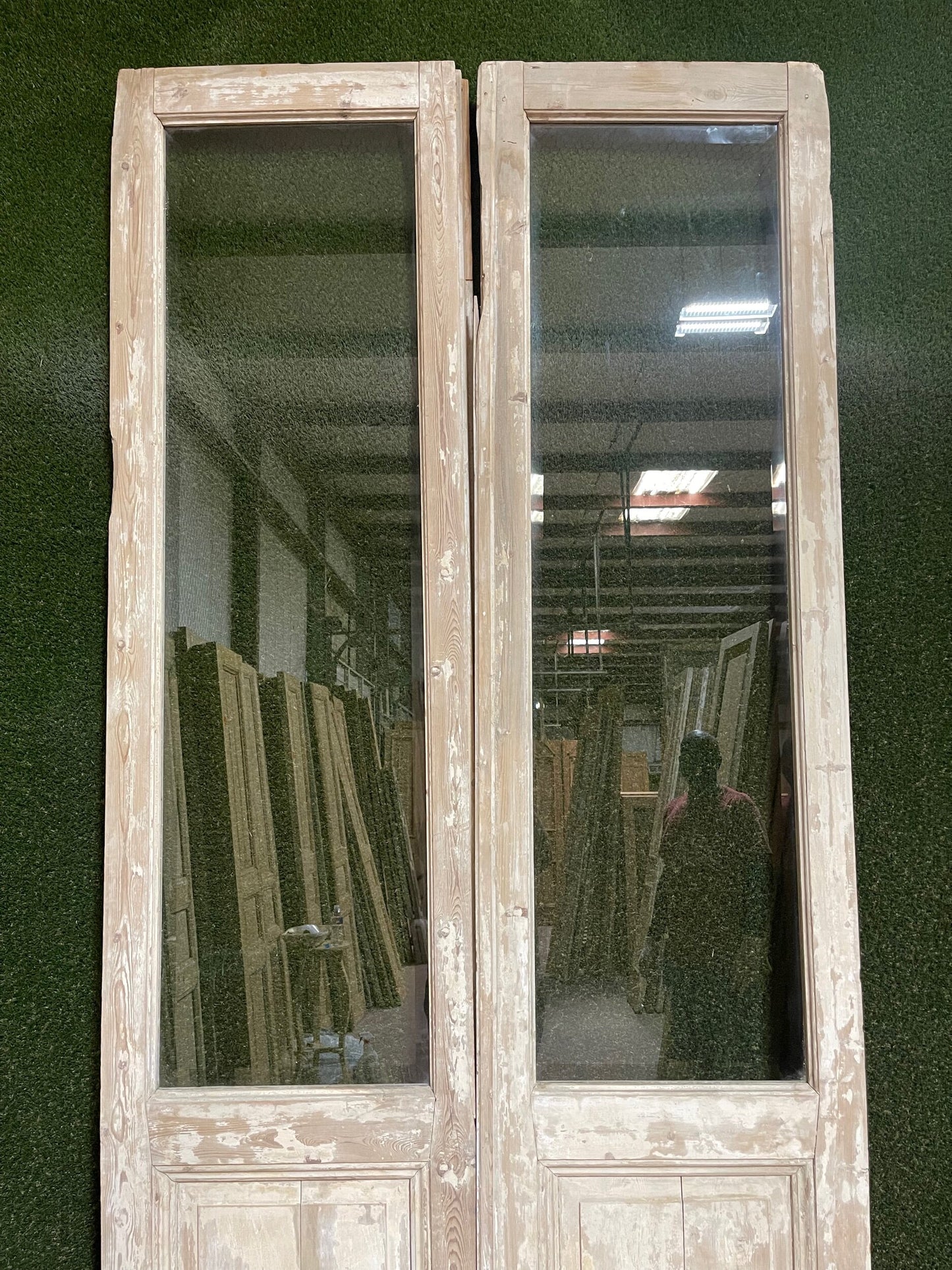 Antique French door (106.75x45) with glass D993