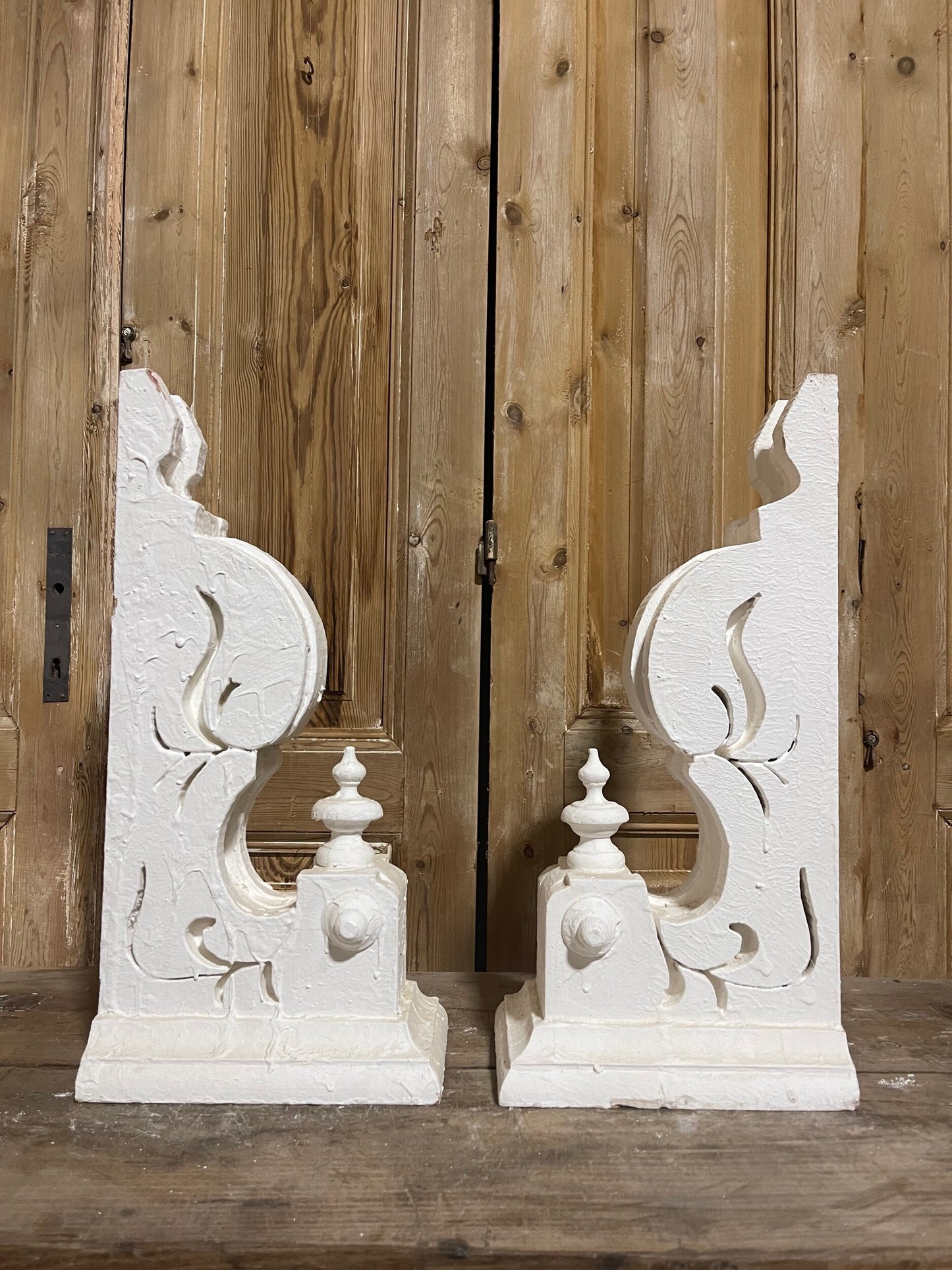Corbel pair (H=20) (L=9.5) (W=6) C3s
