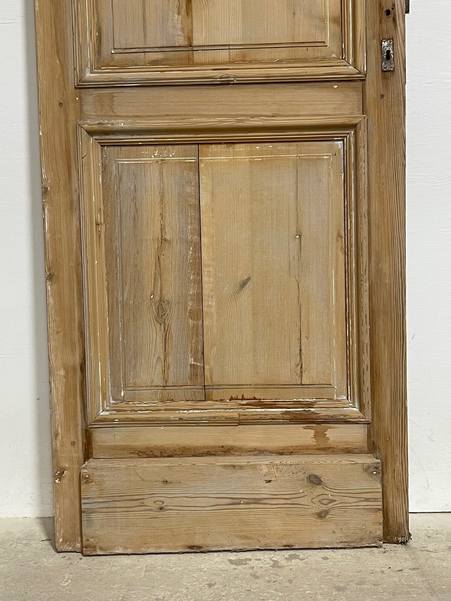 Antique French panel door (86.5x31.75) I209