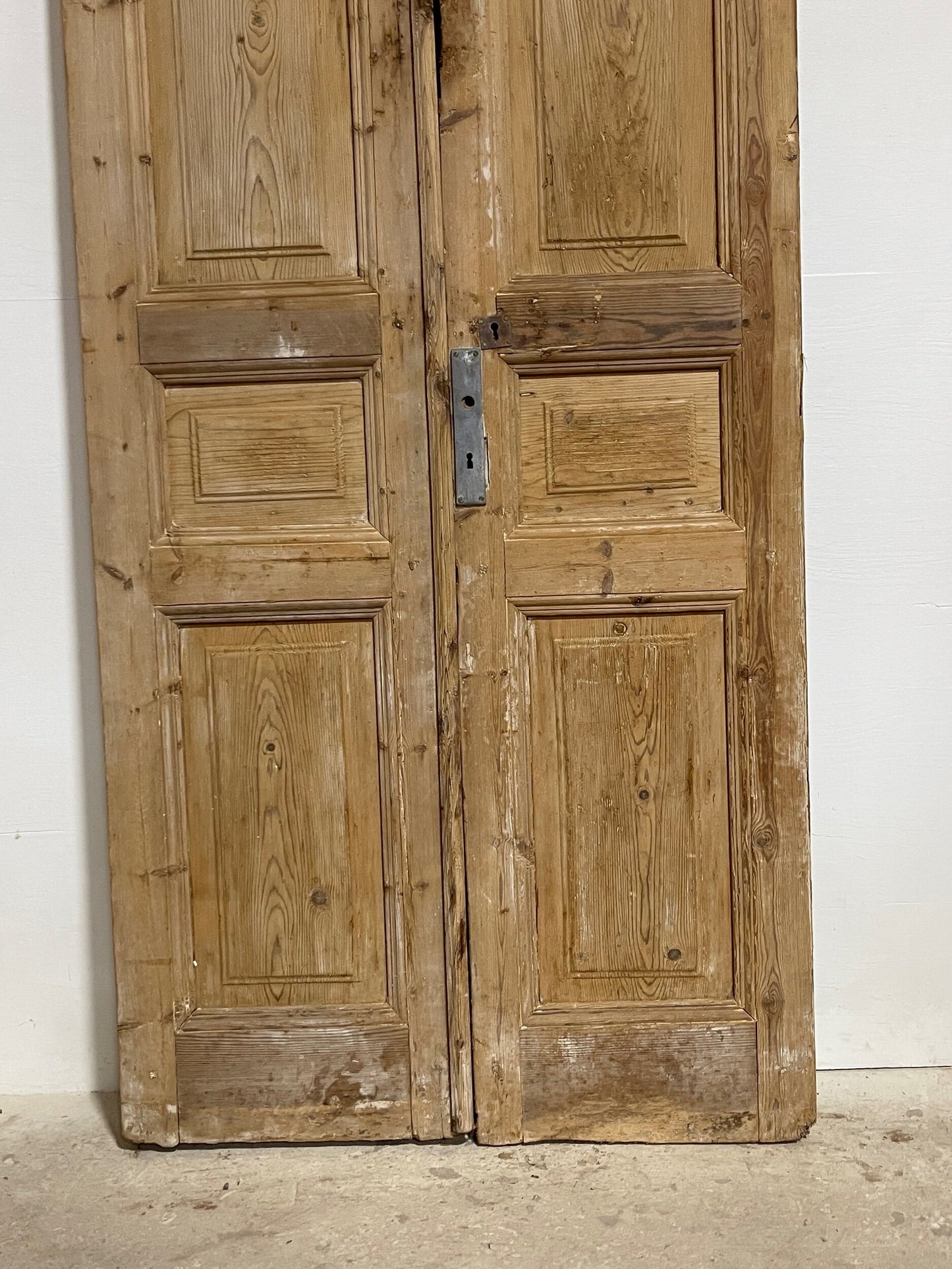 Antique French panel doors (93.5x38.75) I122