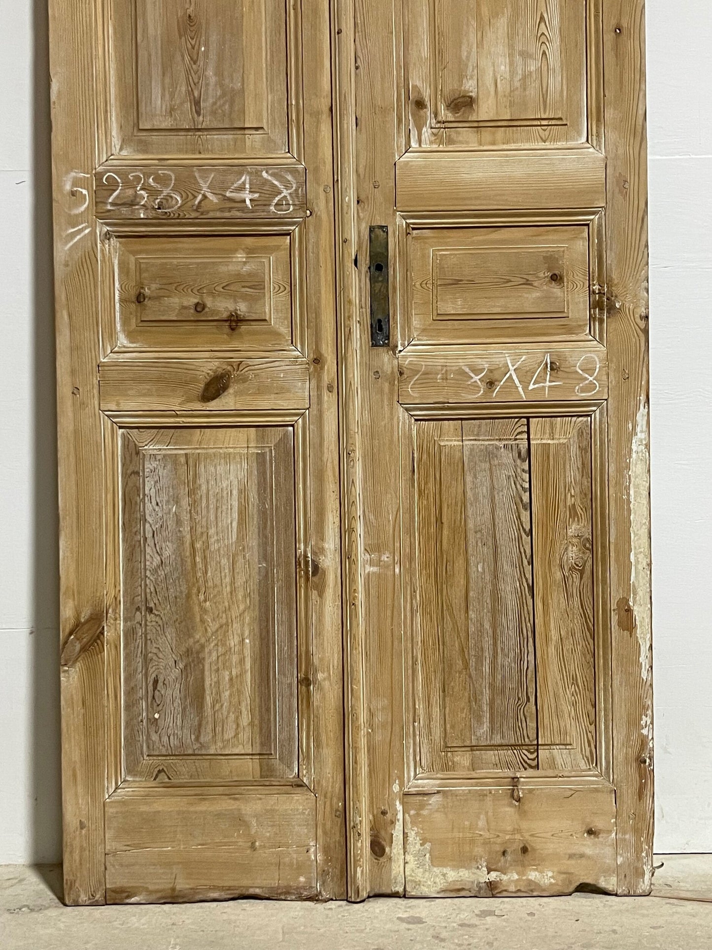 Antique French panel doors (93.75x38.25) I165