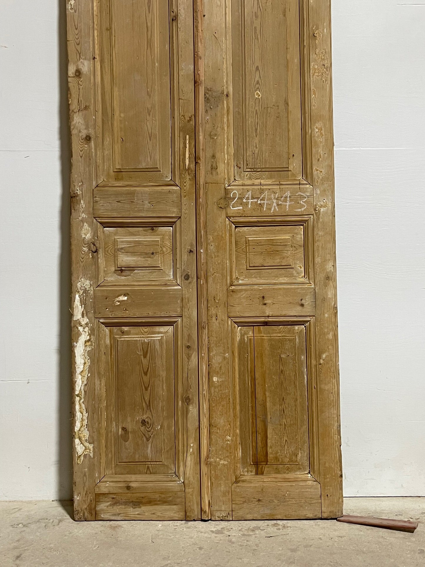Antique French panel doors (96.5x34.25) I159