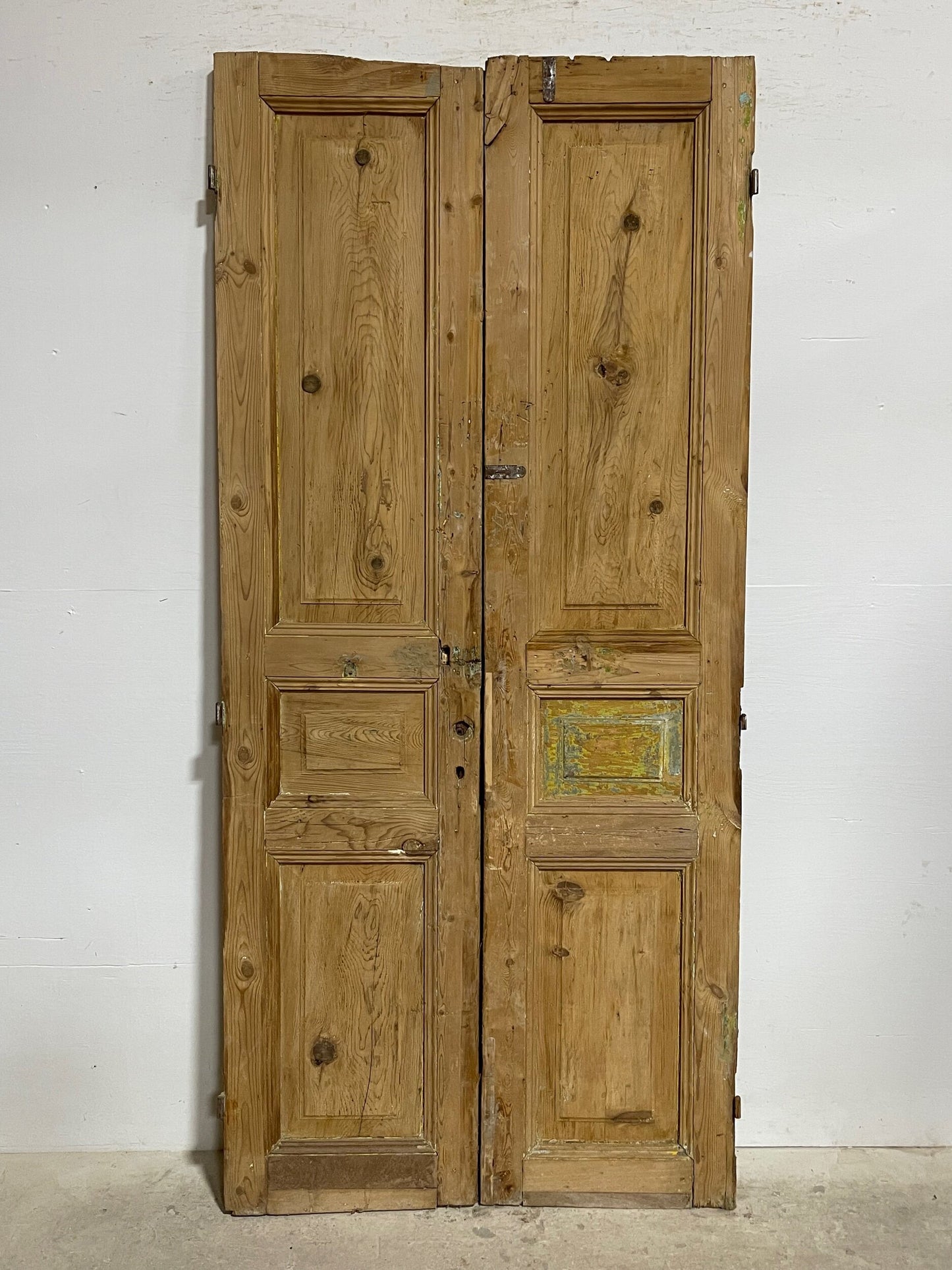 Antique french panel doors (89.5 x 39.75) I088