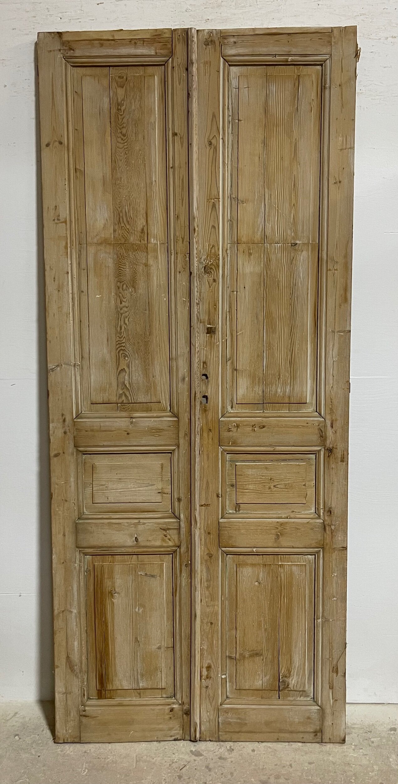 Antique French panel doors (92.25x39.25) I125