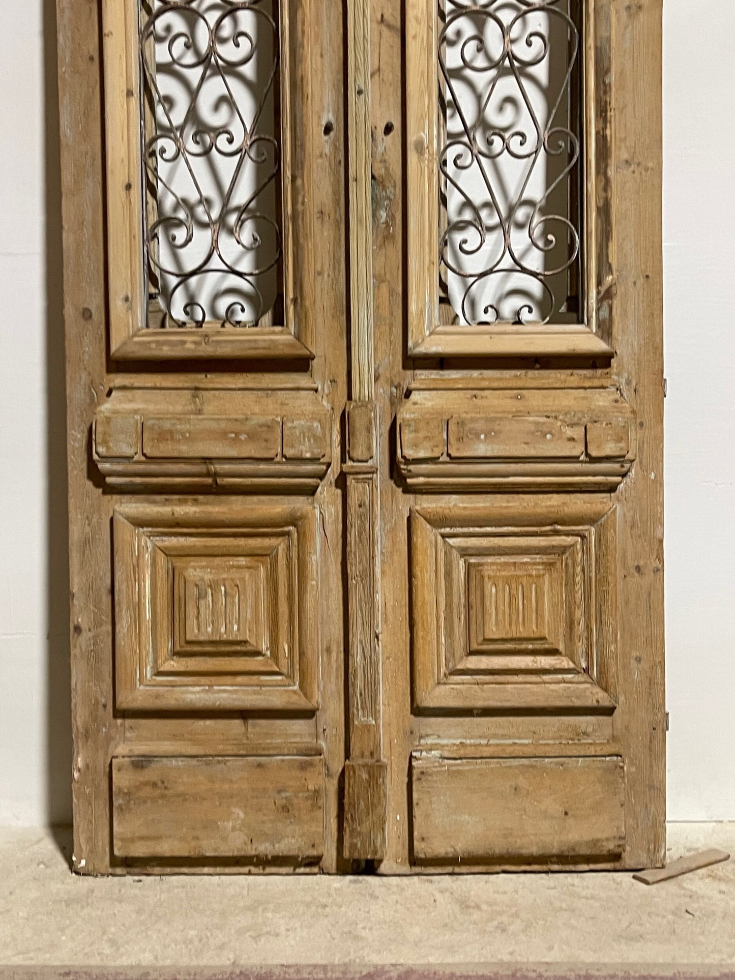 Antique French Panel Door with Metal (103 x 45.5) I016