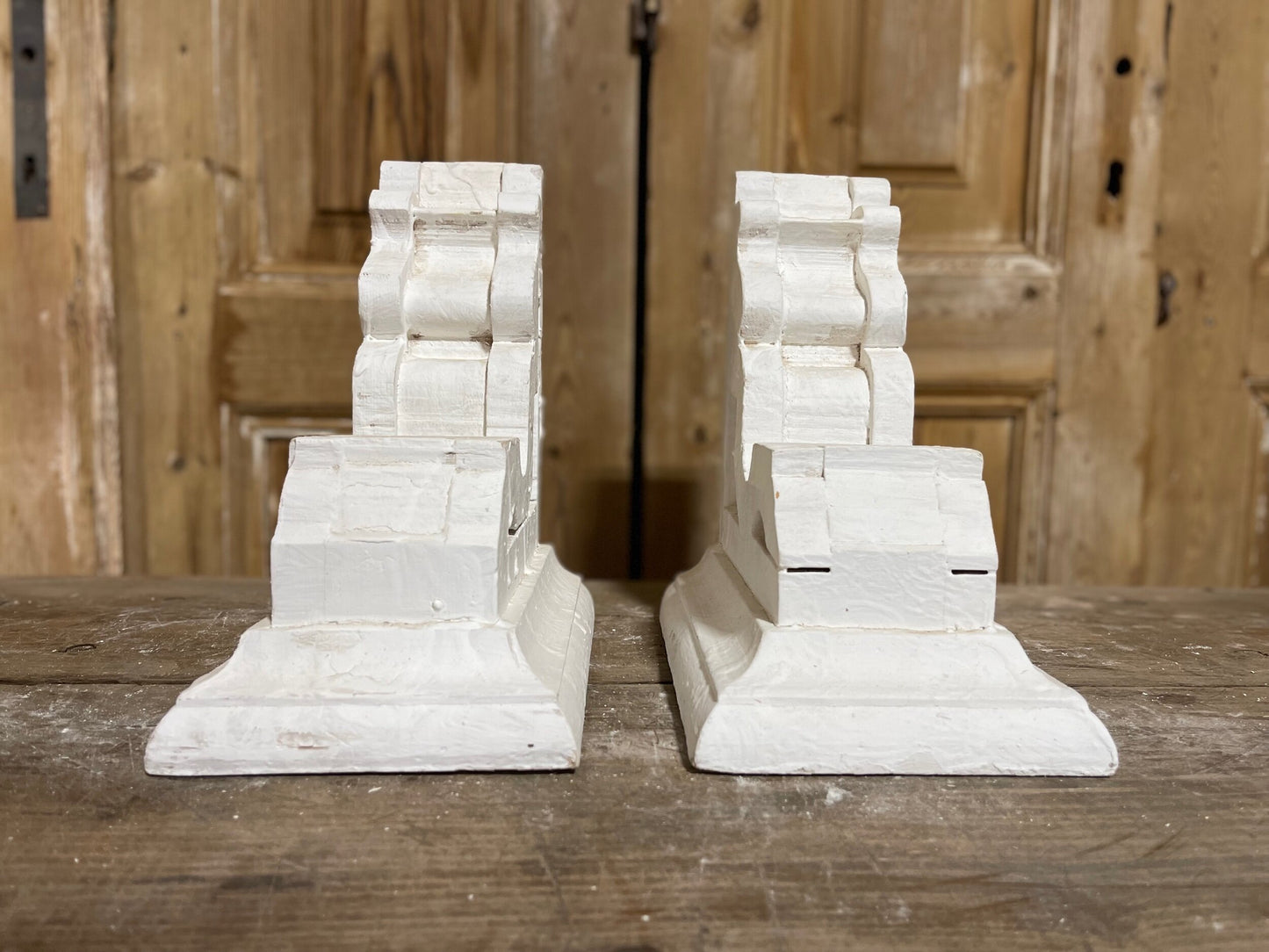 Corbel pair (H=10) (L=9) (W=6) C7s