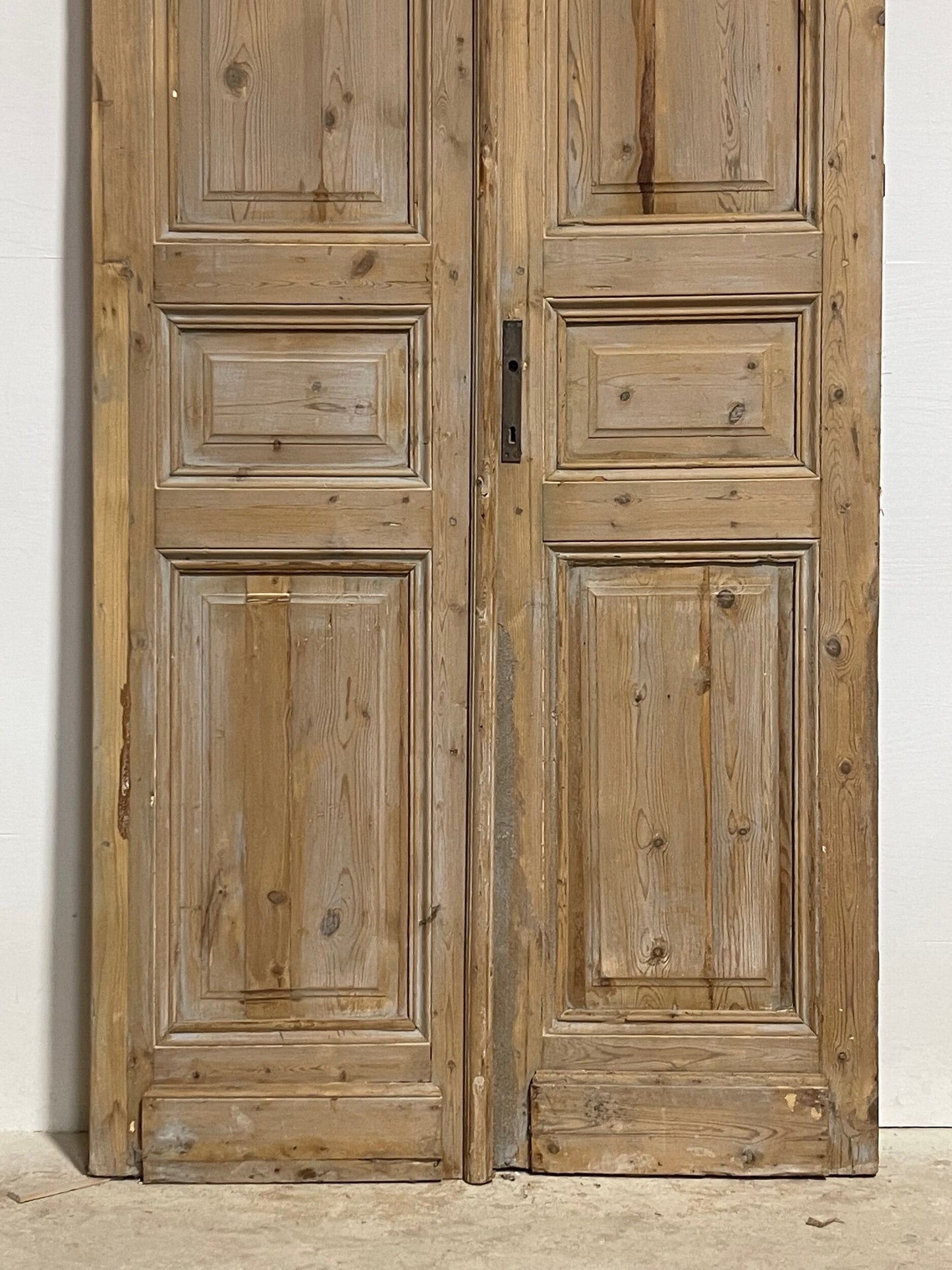 Antique French panel doors (99x40.5) I117